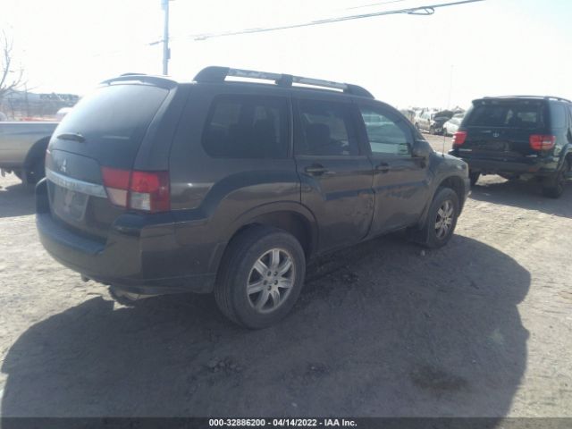 Photo 3 VIN: 4A4JM2AS5AE005065 - MITSUBISHI ENDEAVOR 