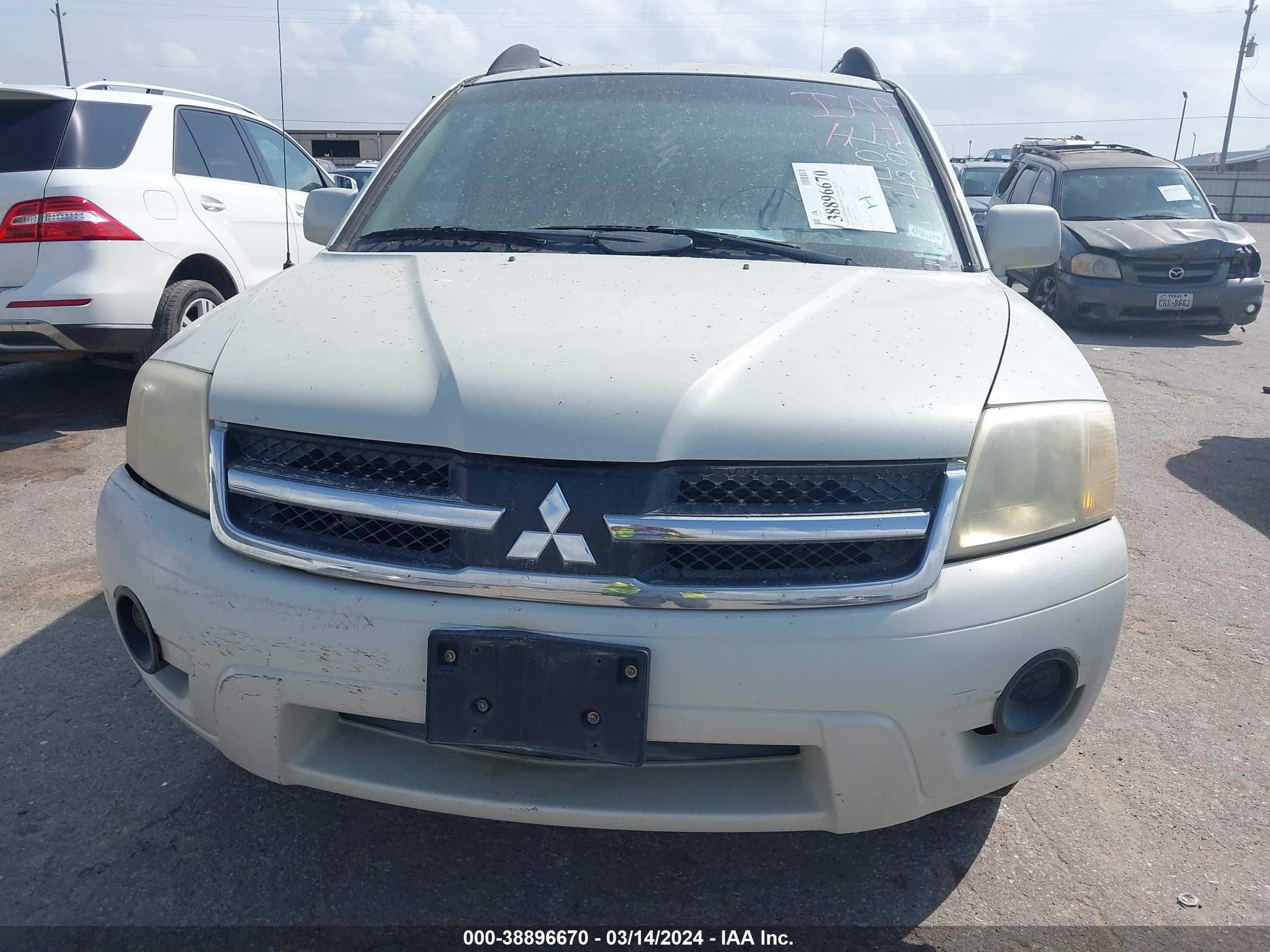 Photo 5 VIN: 4A4MM31S37E074395 - MITSUBISHI ENDEAVOR 