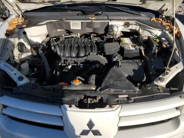 Photo 11 VIN: 4A4MM41S84E040258 - MITSUBISHI ENDEAVOR 