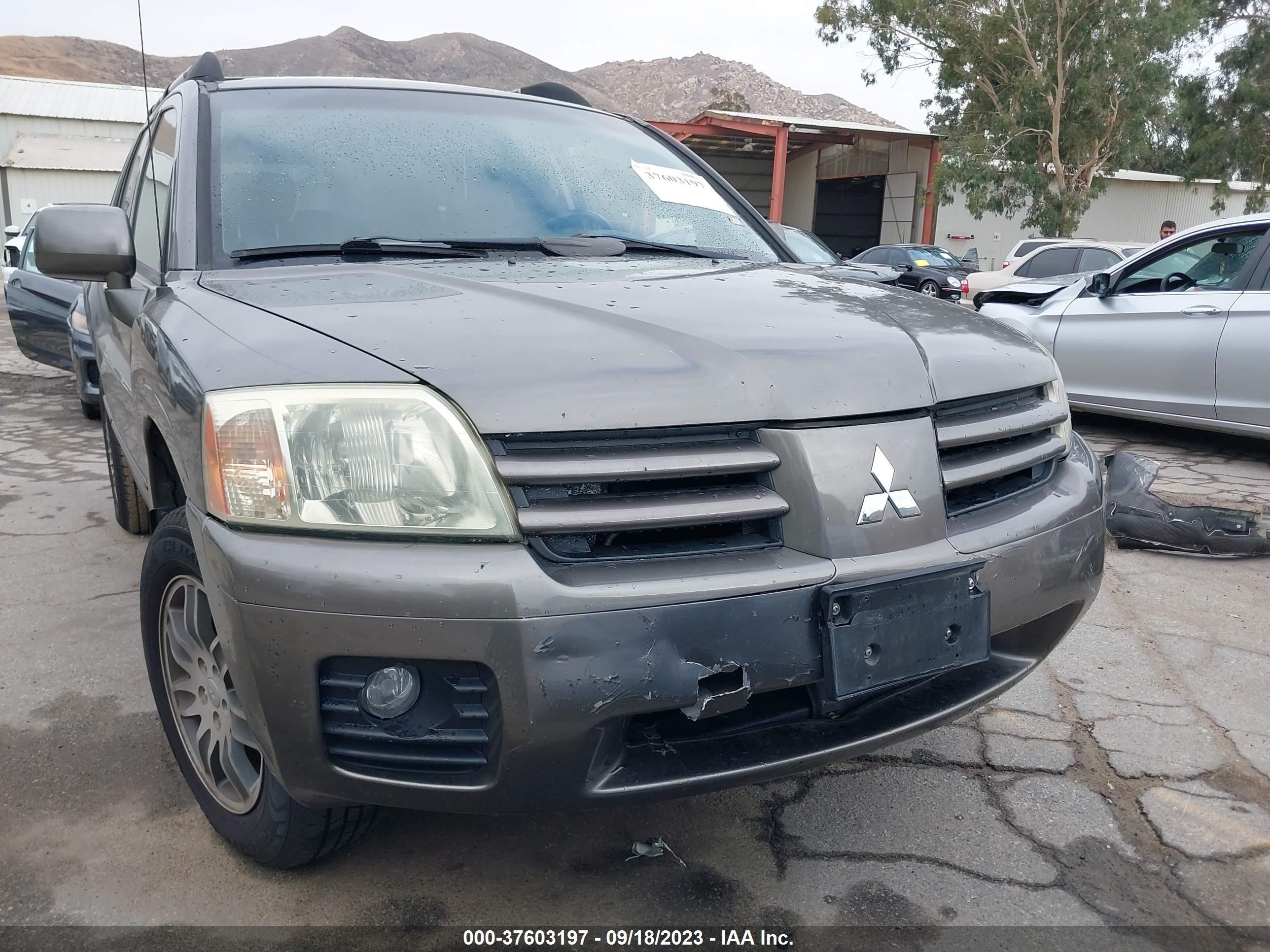 Photo 5 VIN: 4A4MN41S74E120051 - MITSUBISHI ENDEAVOR 