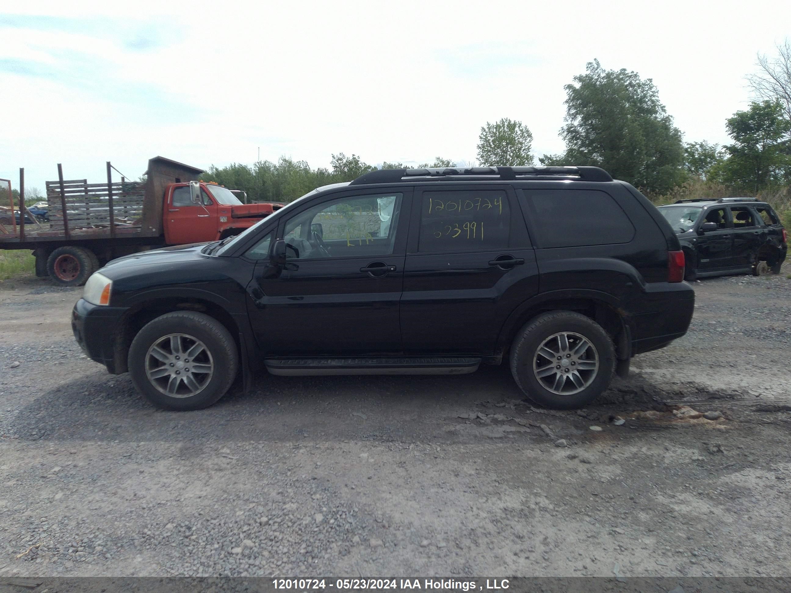 Photo 13 VIN: 4A4MN41S88E603991 - MITSUBISHI ENDEAVOR 