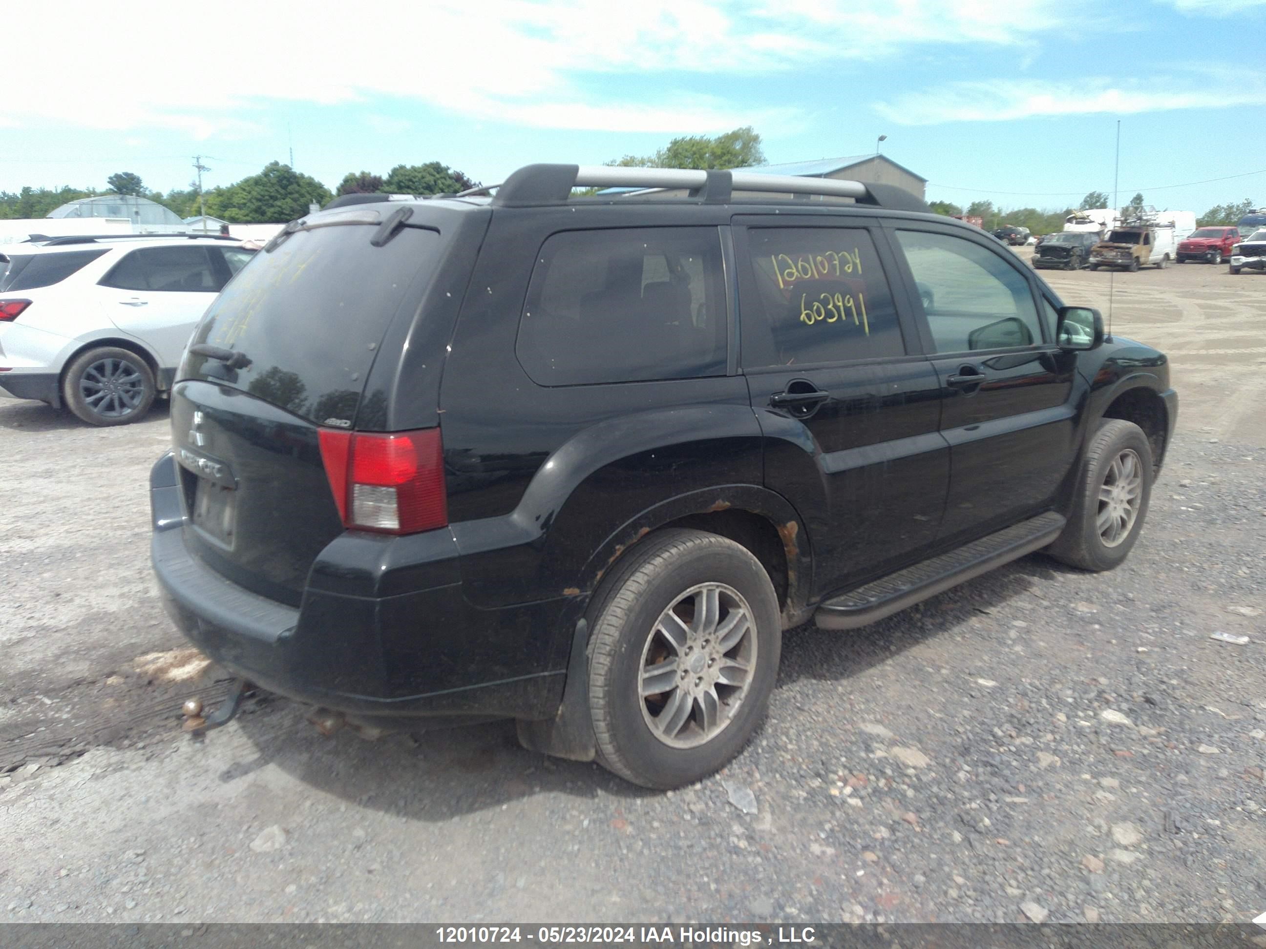 Photo 3 VIN: 4A4MN41S88E603991 - MITSUBISHI ENDEAVOR 