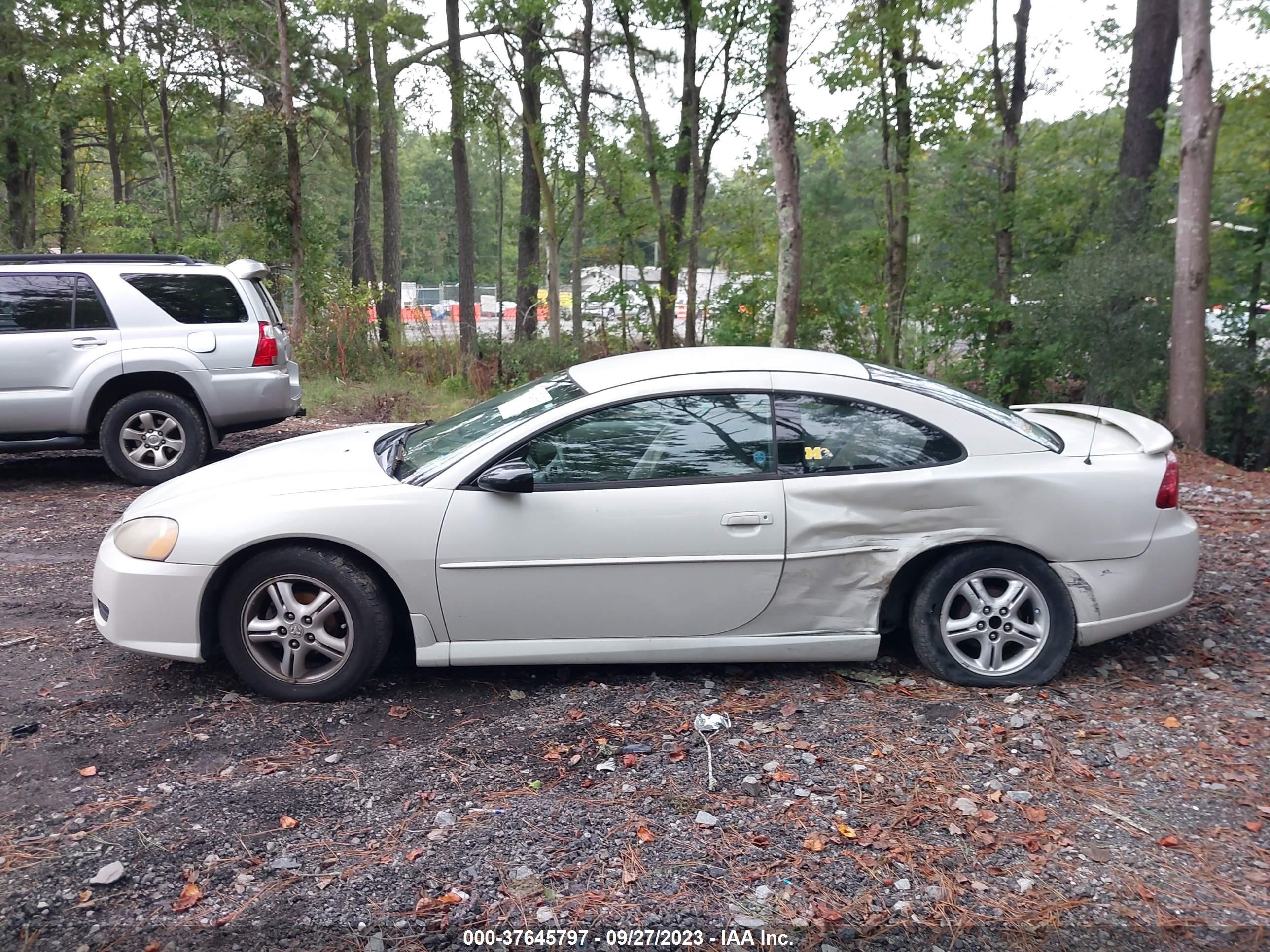 Photo 13 VIN: 4B3AG42G13E199794 - DODGE STRATUS 