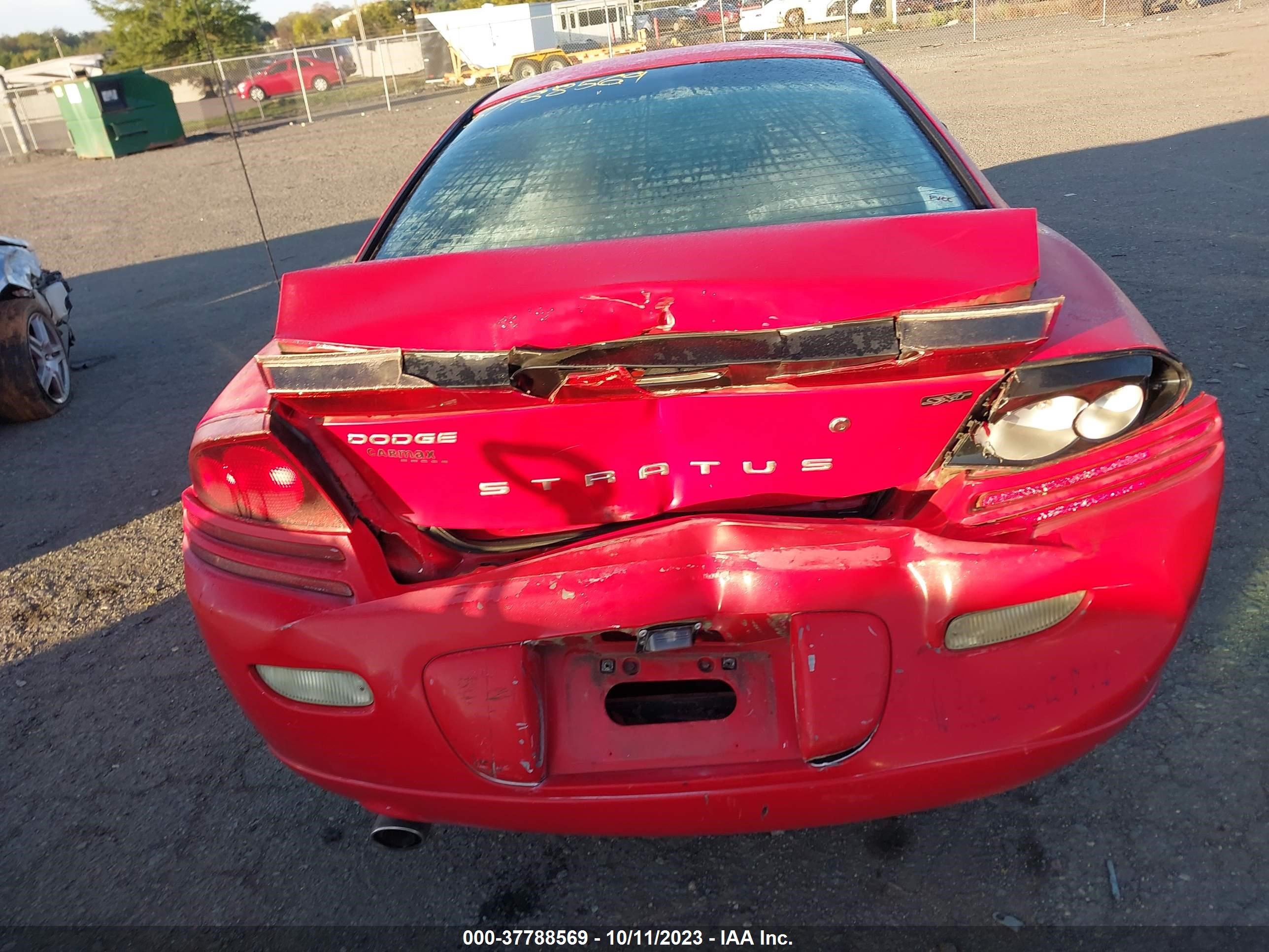 Photo 15 VIN: 4B3AG42G42E144898 - DODGE STRATUS 