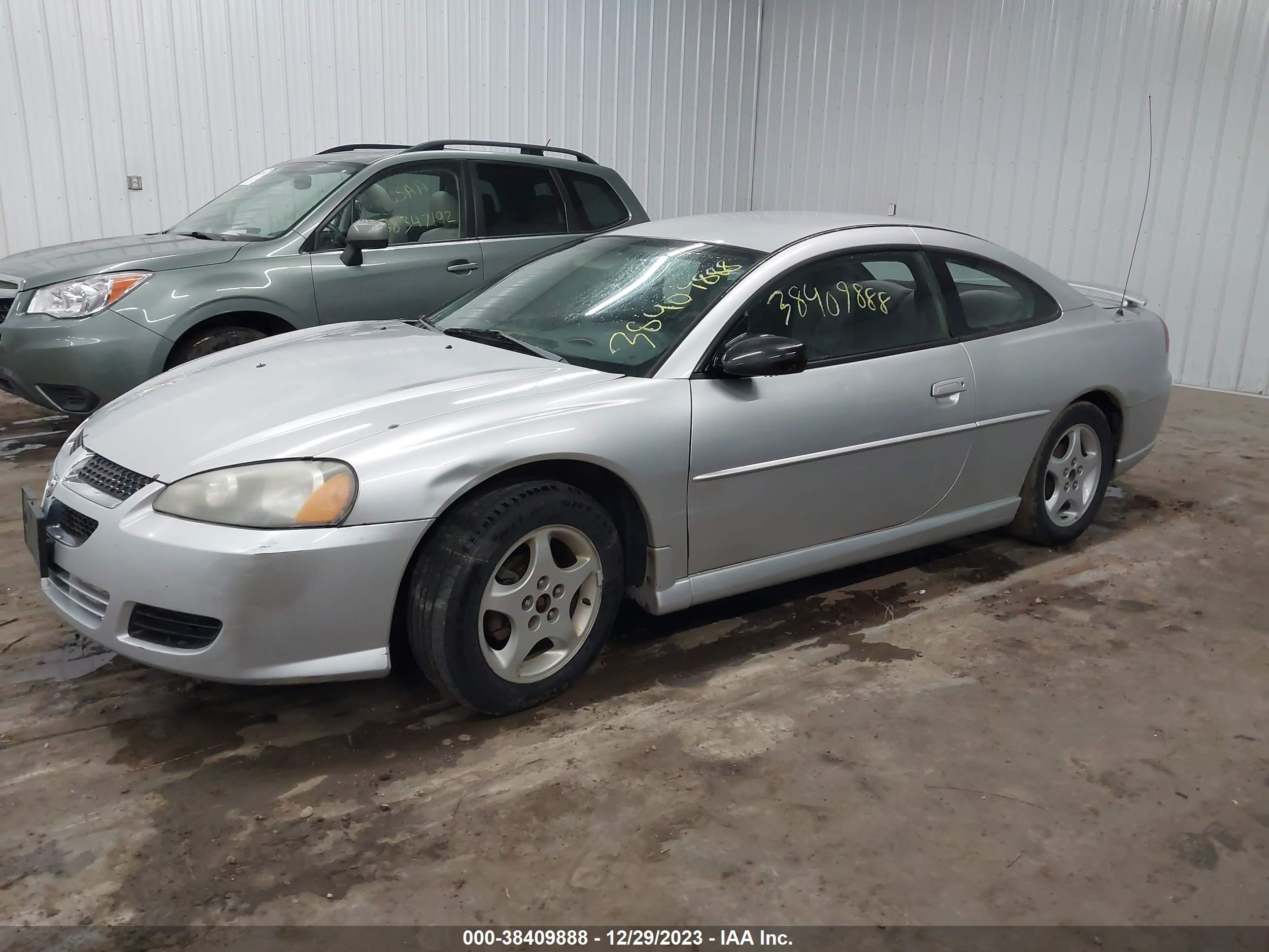 Photo 1 VIN: 4B3AG42G44E140238 - DODGE STRATUS 