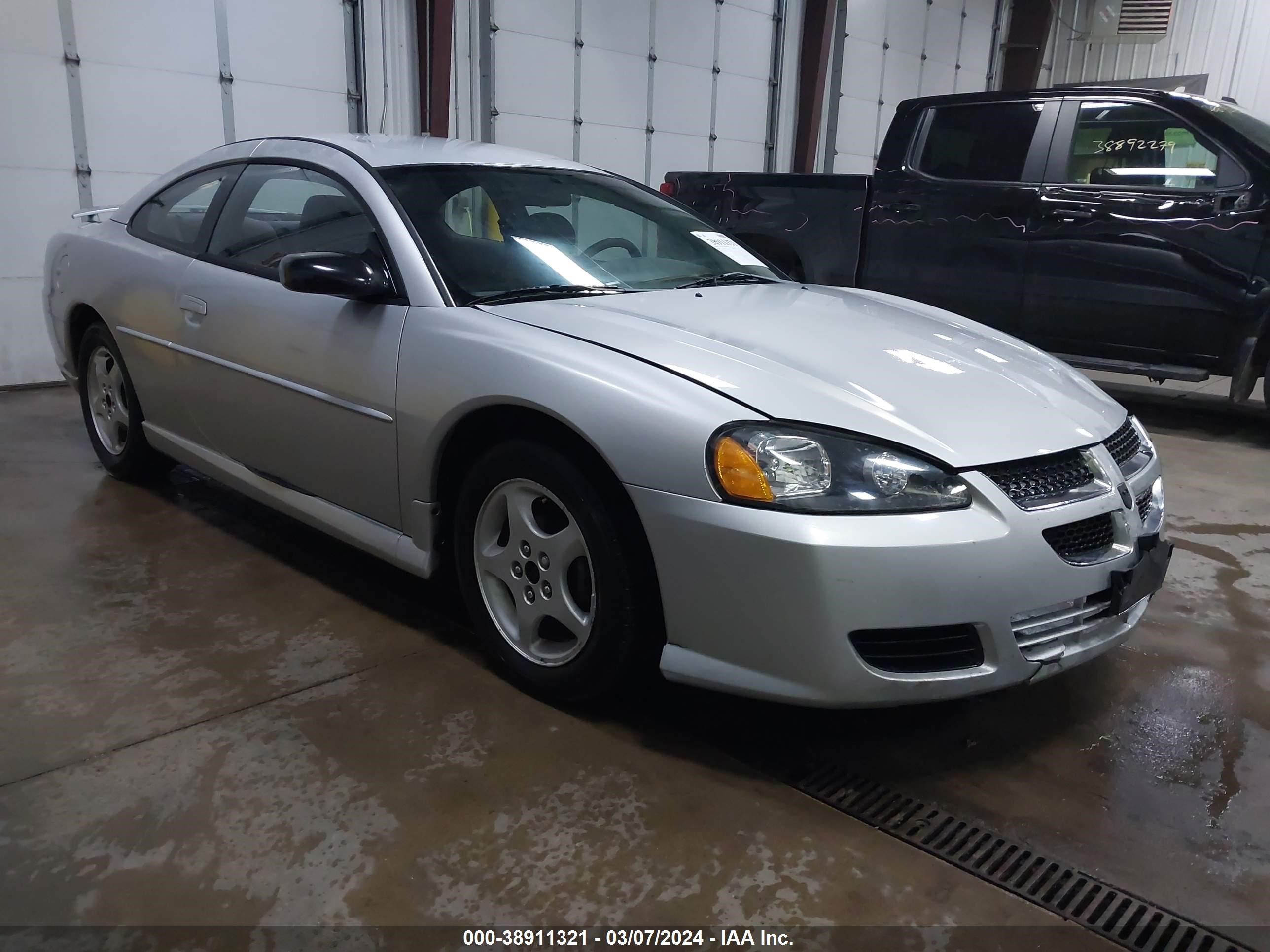 Photo 0 VIN: 4B3AG42G44E147464 - DODGE STRATUS 