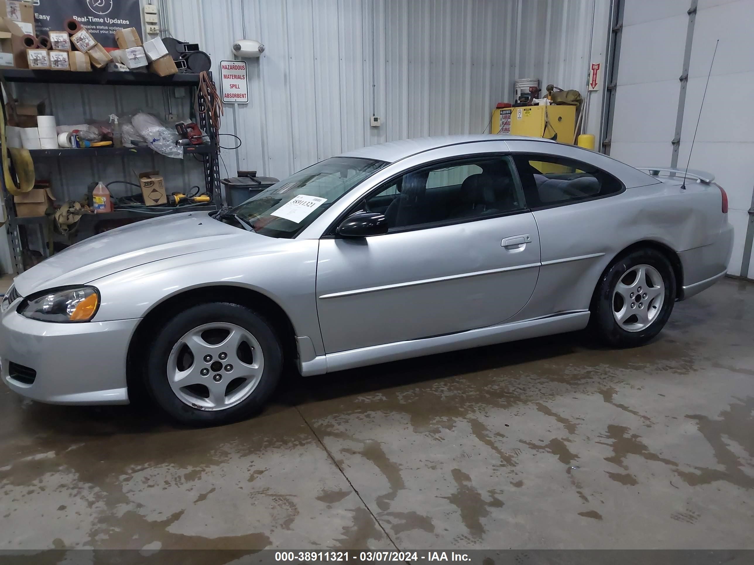 Photo 13 VIN: 4B3AG42G44E147464 - DODGE STRATUS 