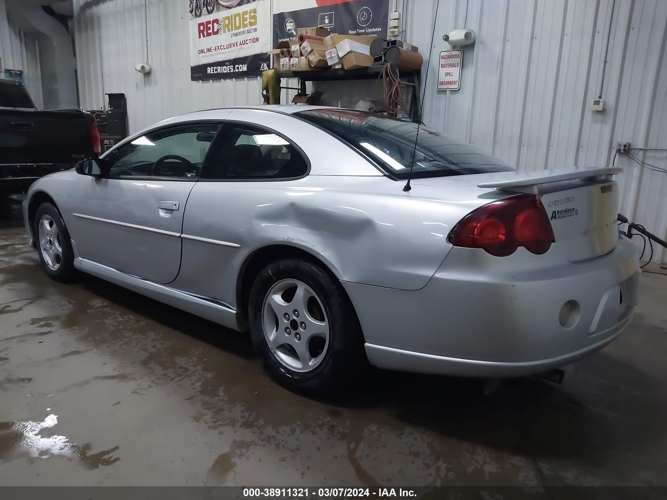 Photo 2 VIN: 4B3AG42G44E147464 - DODGE STRATUS 