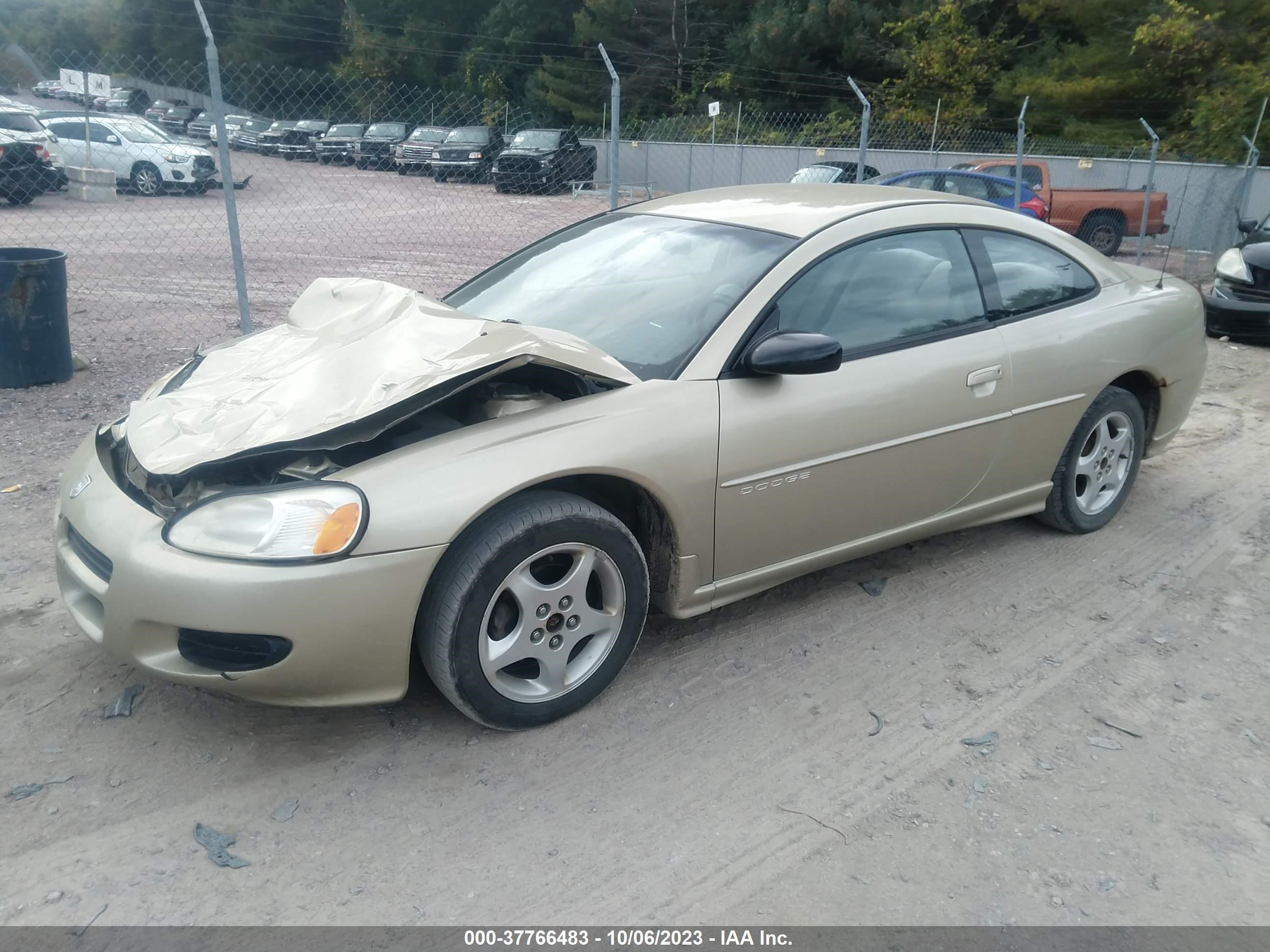 Photo 1 VIN: 4B3AG42H01E008968 - DODGE STRATUS 