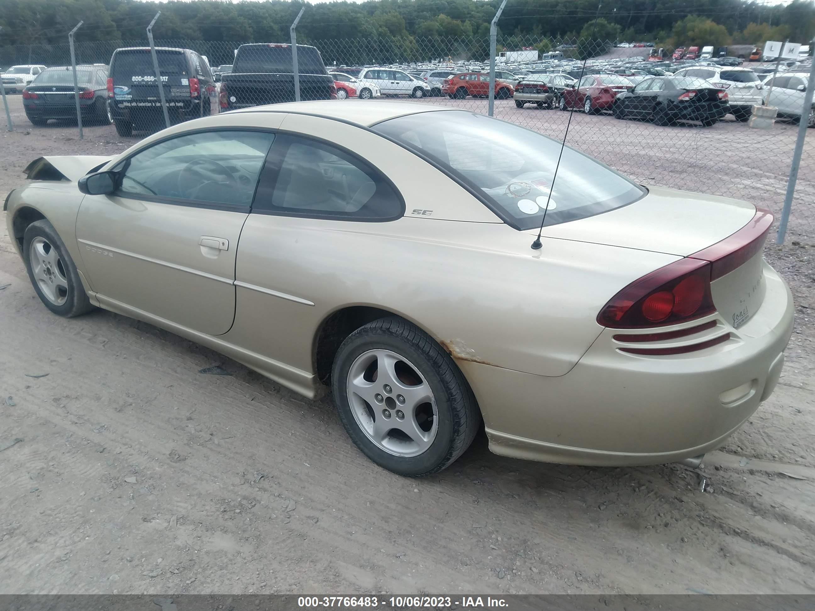 Photo 2 VIN: 4B3AG42H01E008968 - DODGE STRATUS 