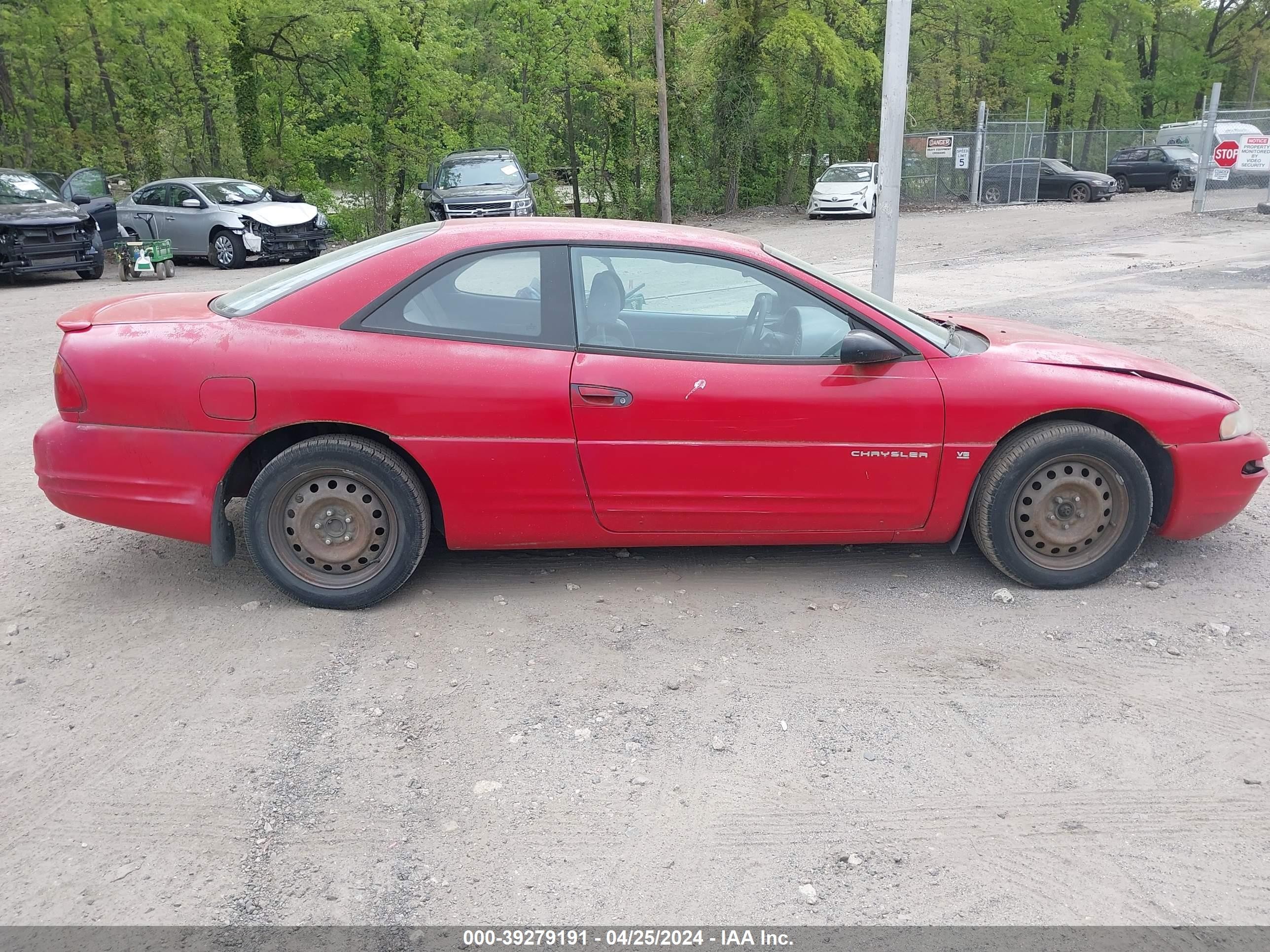 Photo 12 VIN: 4C3AU42N0YE073976 - CHRYSLER SEBRING 