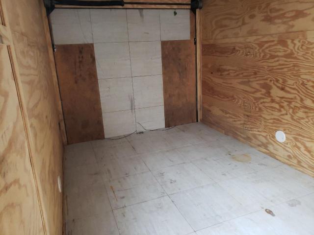 Photo 5 VIN: 4D6EB1612NA046851 - CARGO TRAILER 