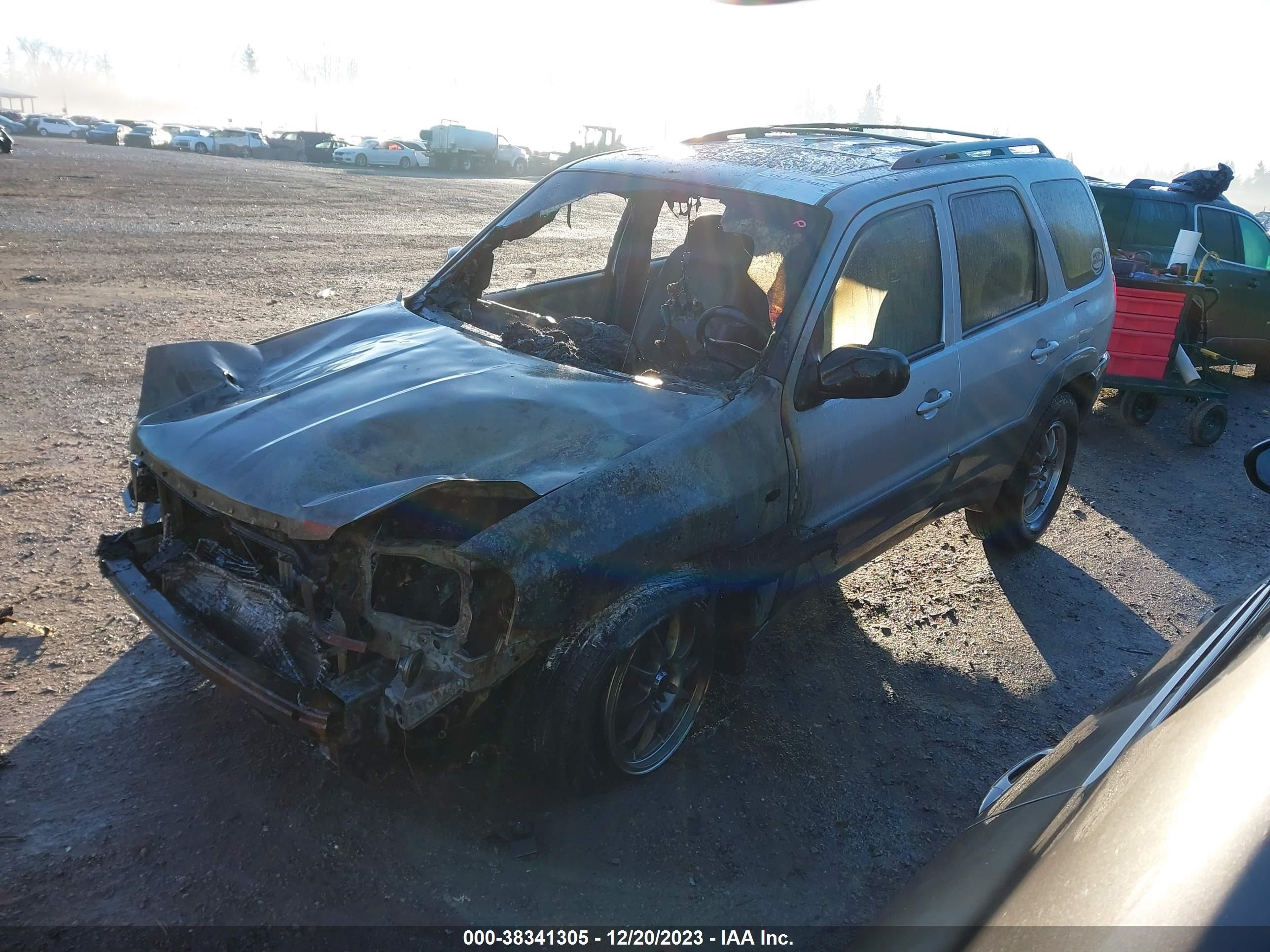 Photo 1 VIN: 4F2CU08121KM27572 - MAZDA TRIBUTE 