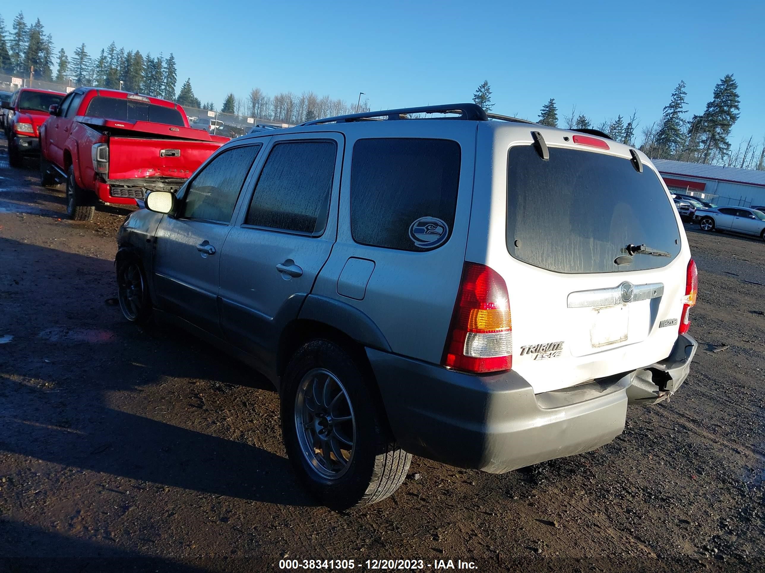 Photo 2 VIN: 4F2CU08121KM27572 - MAZDA TRIBUTE 