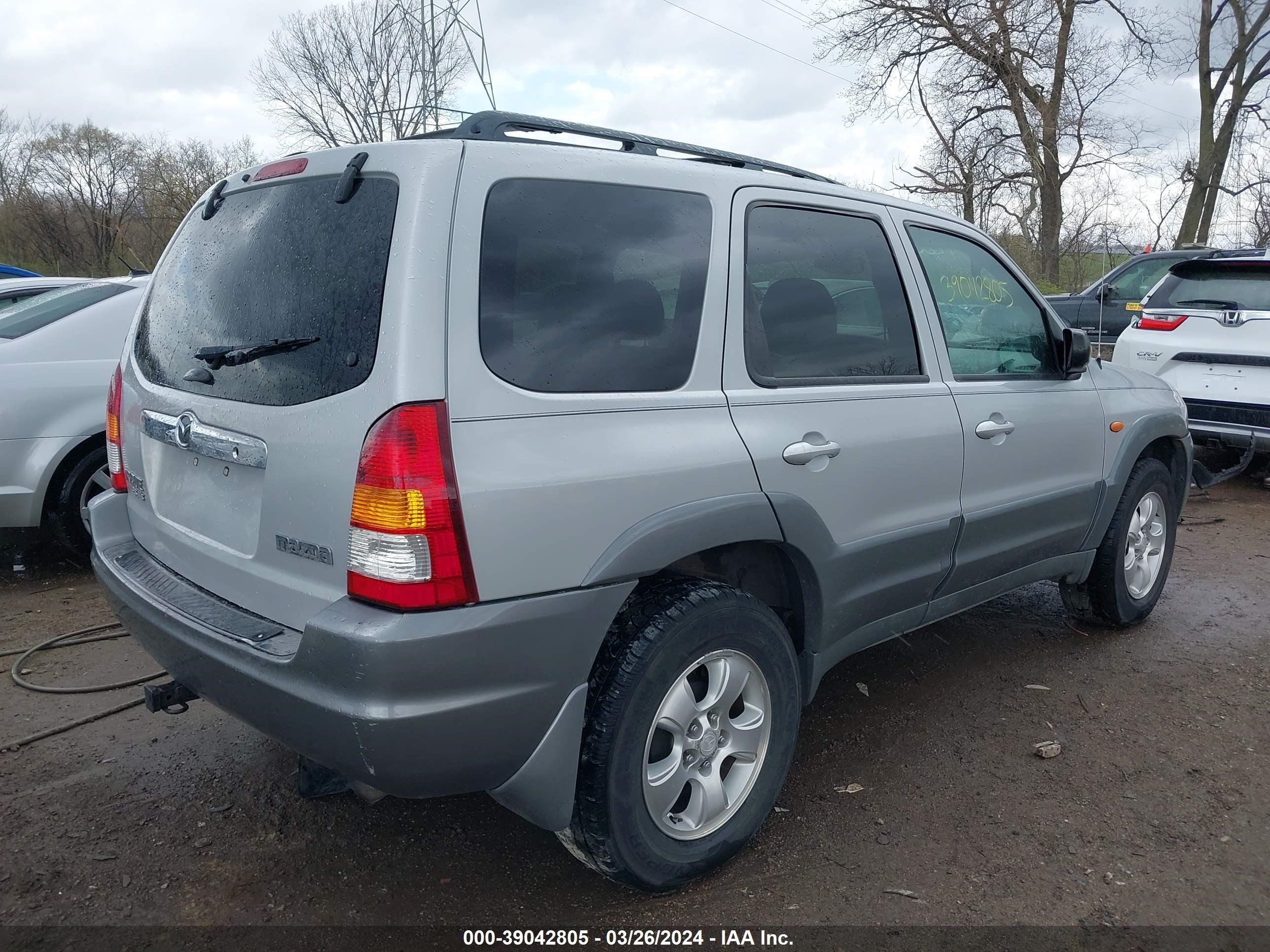 Photo 3 VIN: 4F2CU08132KM17344 - MAZDA TRIBUTE 