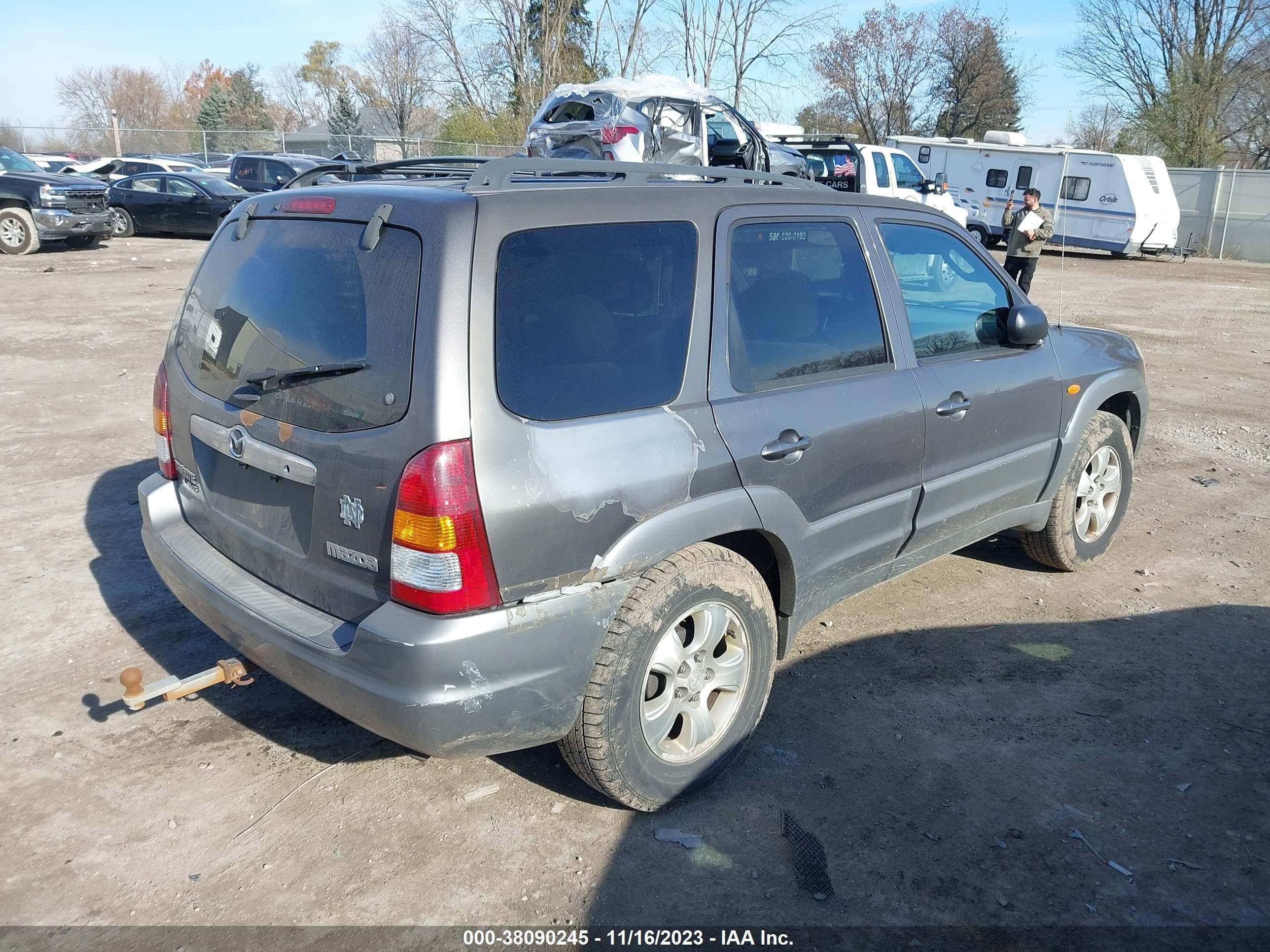 Photo 3 VIN: 4F2CU08192KM63051 - MAZDA TRIBUTE 