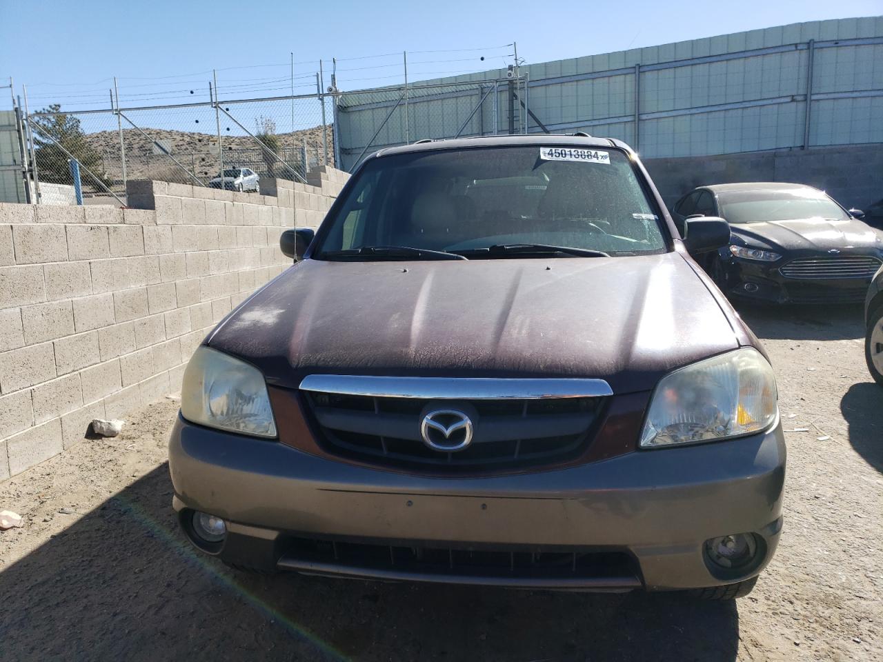 Photo 4 VIN: 4F2CU09102KM57685 - MAZDA TRIBUTE 