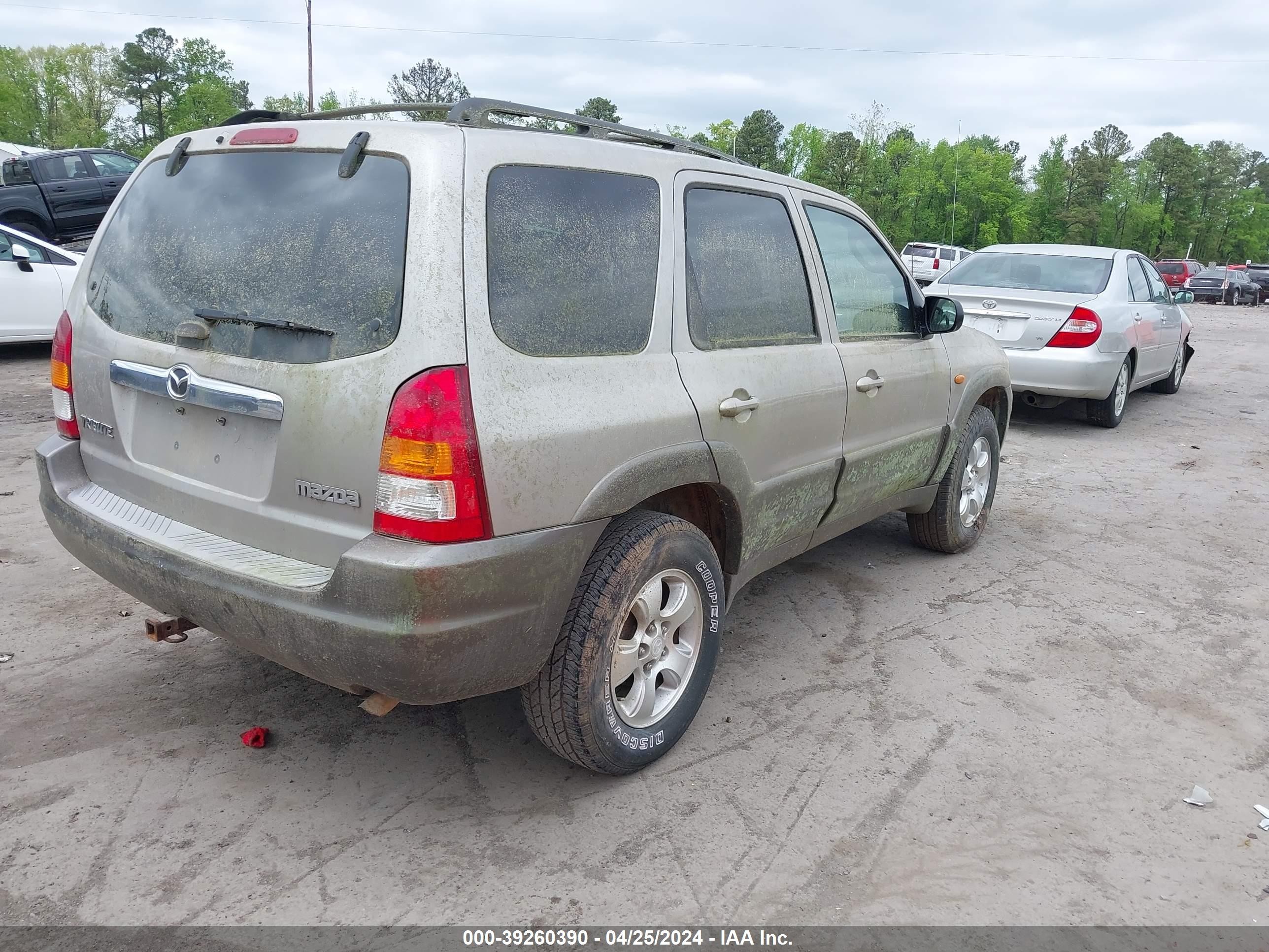 Photo 3 VIN: 4F2CU09112KM28518 - MAZDA TRIBUTE 