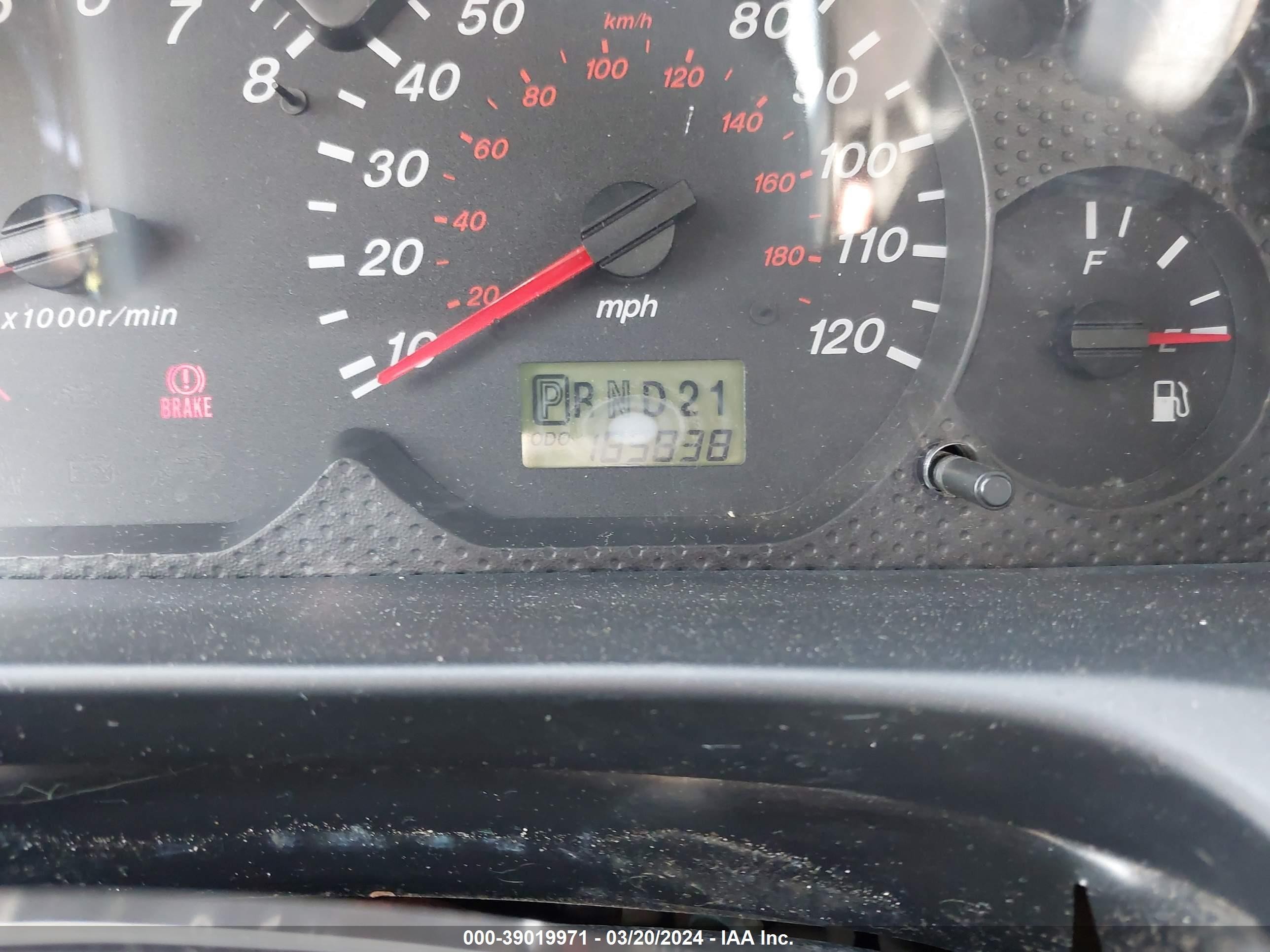 Photo 6 VIN: 4F2CU09121KM64121 - MAZDA TRIBUTE 