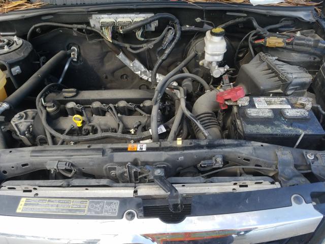 Photo 6 VIN: 4F2CY0C72AKM01697 - MAZDA TRIBUTE I 