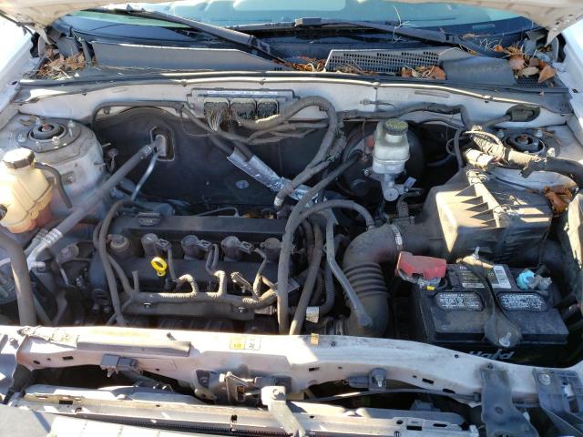 Photo 10 VIN: 4F2CY0C72BKM03323 - MAZDA TRIBUTE I 