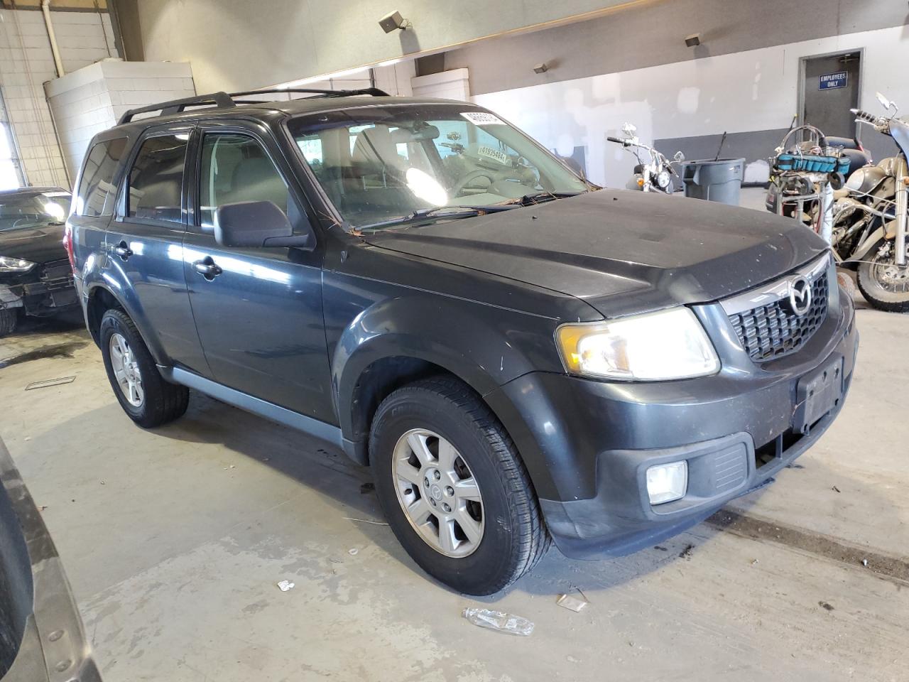 Photo 3 VIN: 4F2CY0C78AKM03664 - MAZDA TRIBUTE 