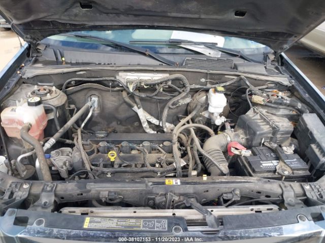 Photo 9 VIN: 4F2CY0C78BKM07571 - MAZDA TRIBUTE 