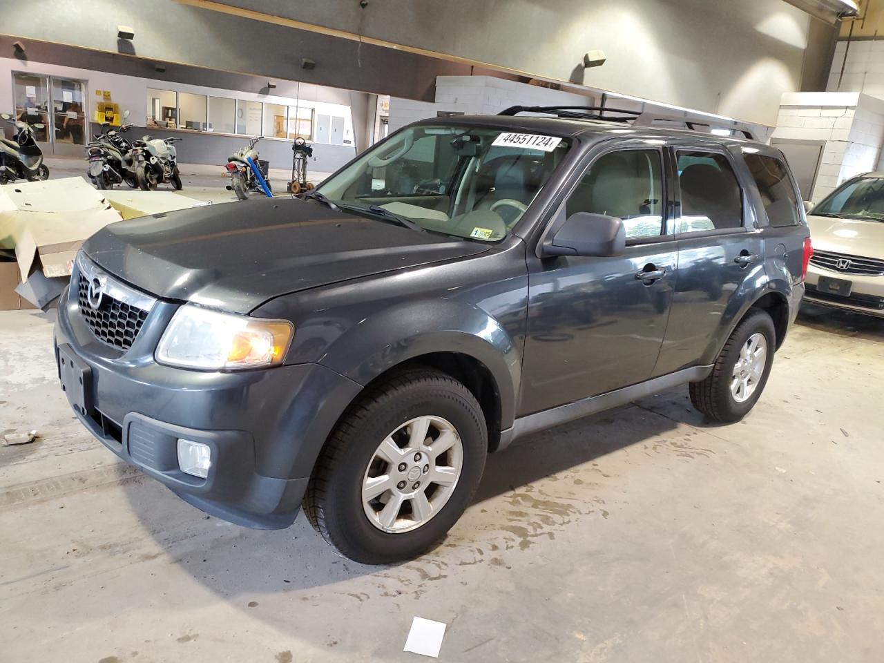 Photo 0 VIN: 4F2CY0GG8AKM01116 - MAZDA TRIBUTE 