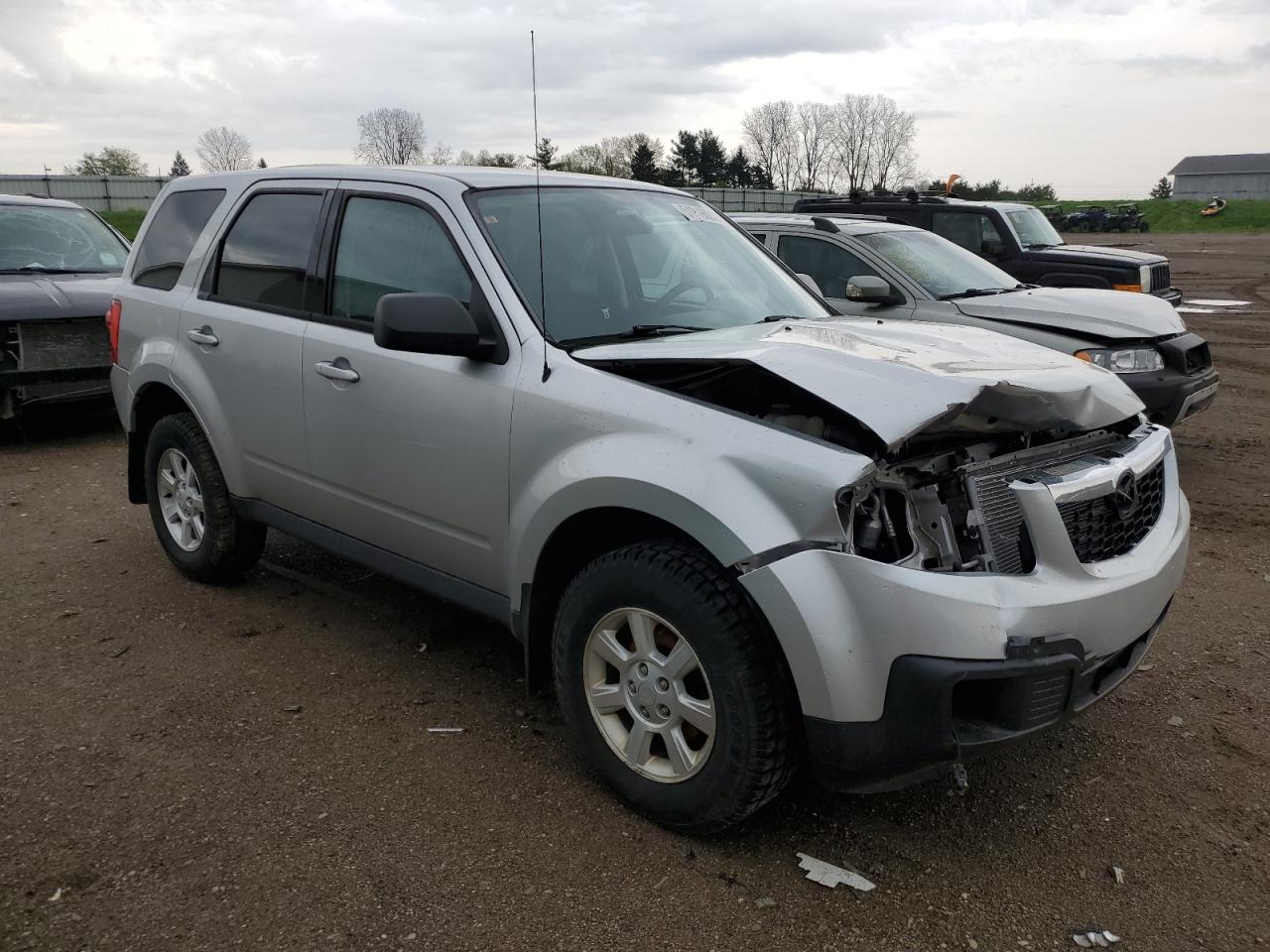 Photo 3 VIN: 4F2CY9C72AKM01302 - MAZDA TRIBUTE 