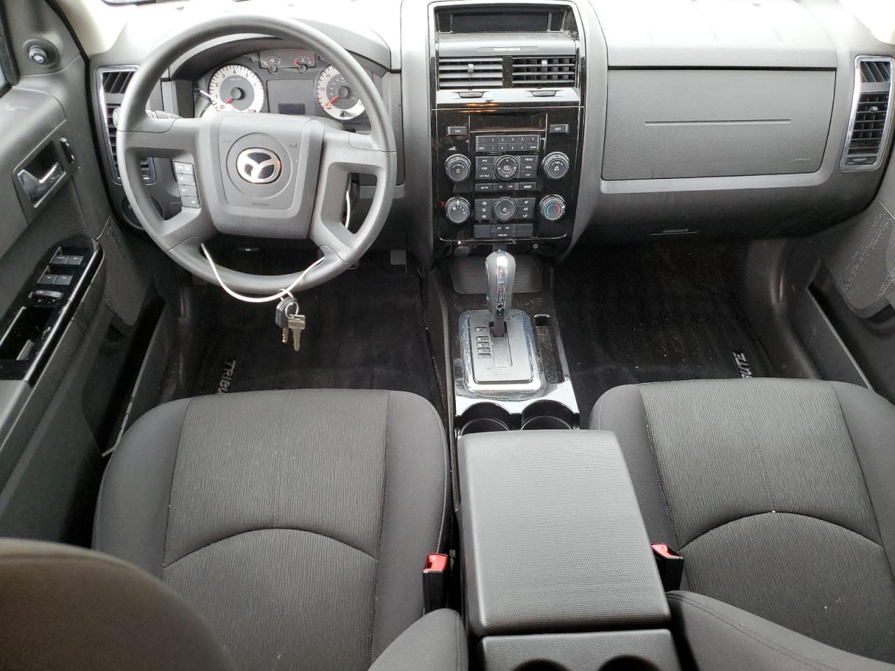 Photo 7 VIN: 4F2CY9C72AKM01302 - MAZDA TRIBUTE 