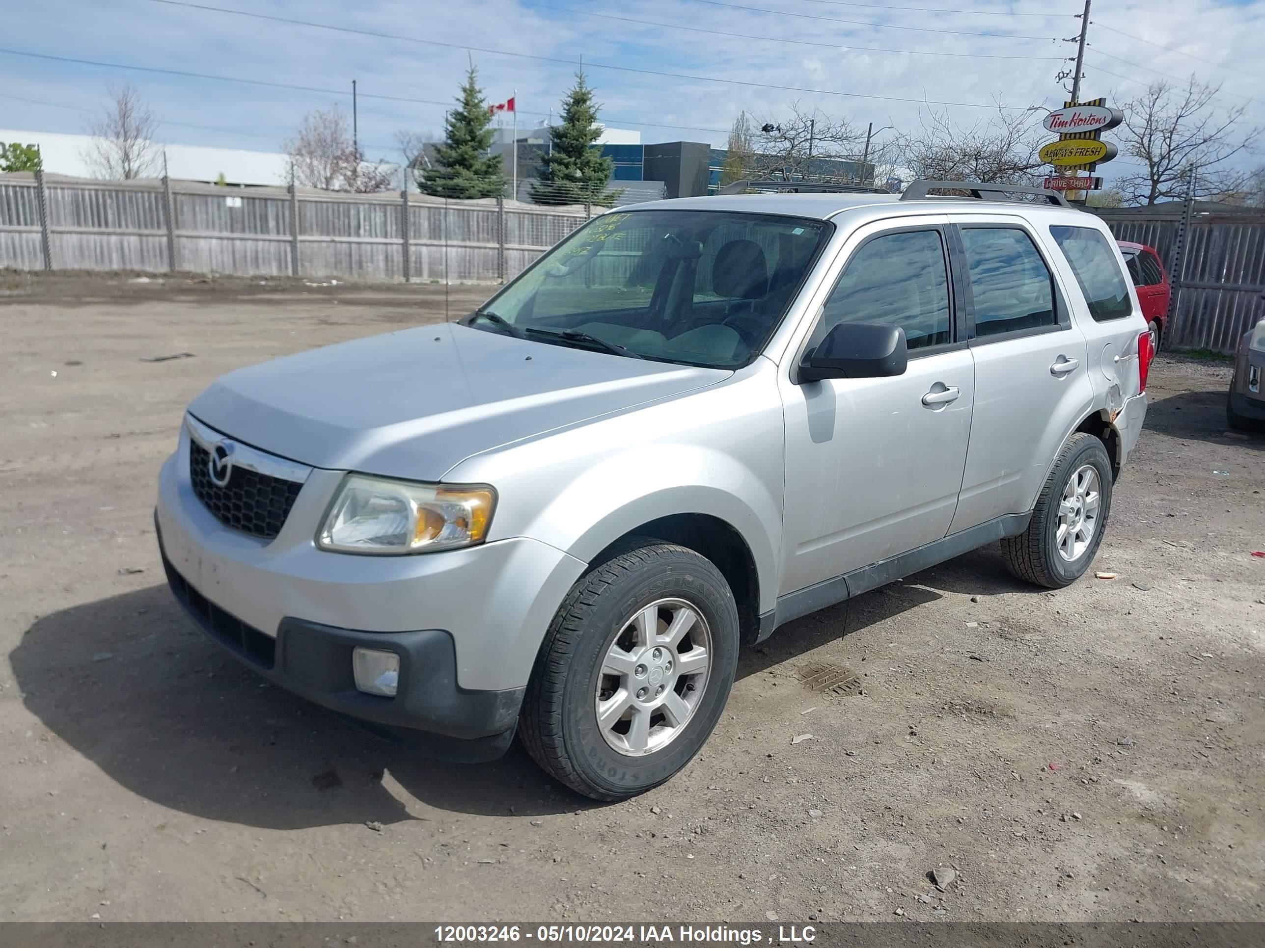 Photo 1 VIN: 4F2CY9C74AKM03987 - MAZDA TRIBUTE 