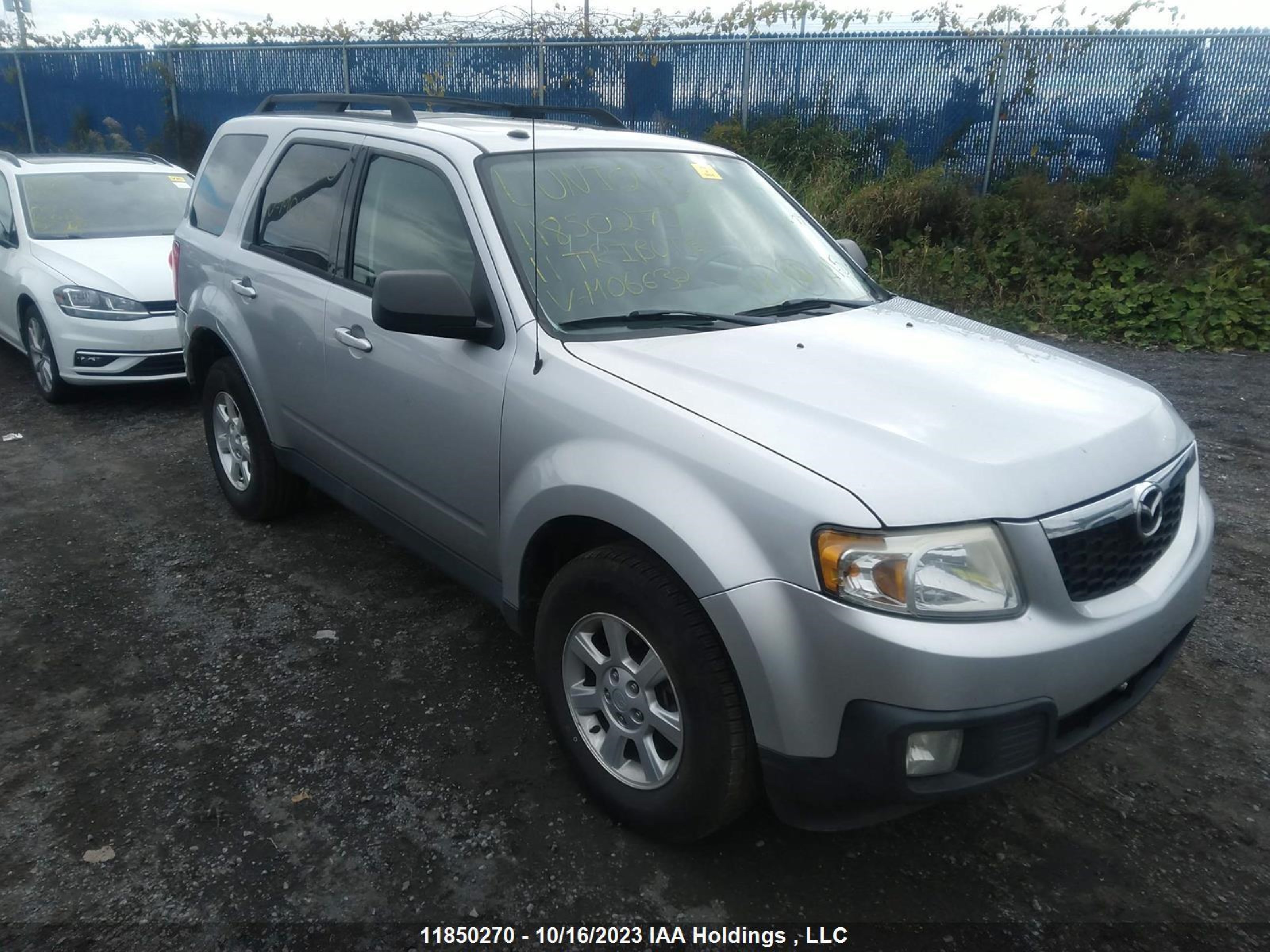 Photo 0 VIN: 4F2CY9GGXBKM06632 - MAZDA TRIBUTE 