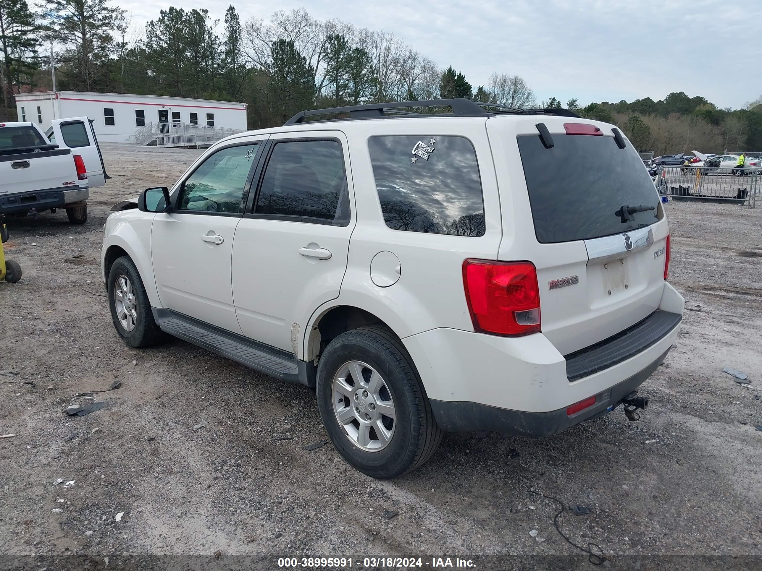 Photo 2 VIN: 4F2CZ02729KM04867 - MAZDA TRIBUTE 