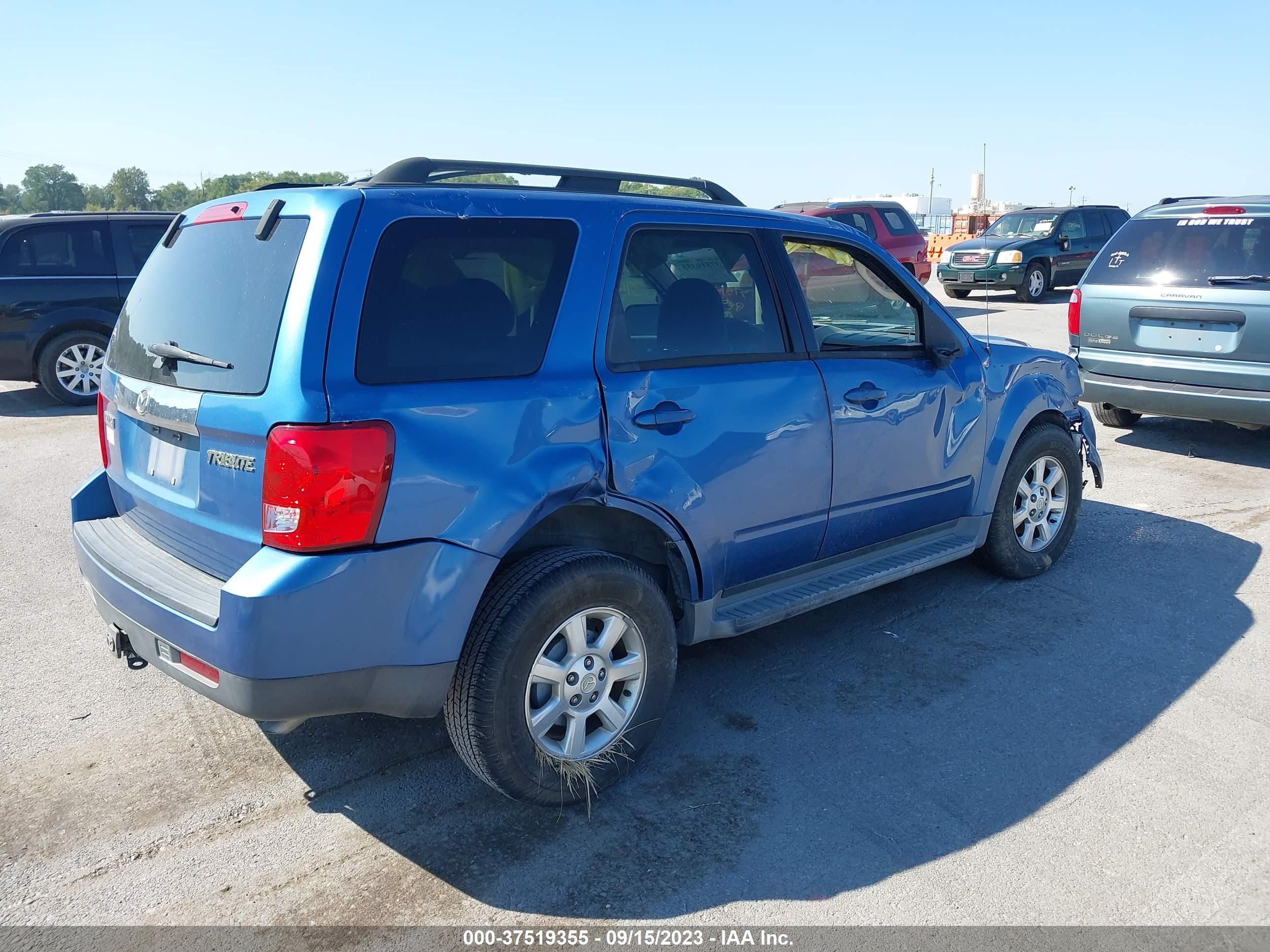 Photo 3 VIN: 4F2CZ02739KM00214 - MAZDA TRIBUTE 