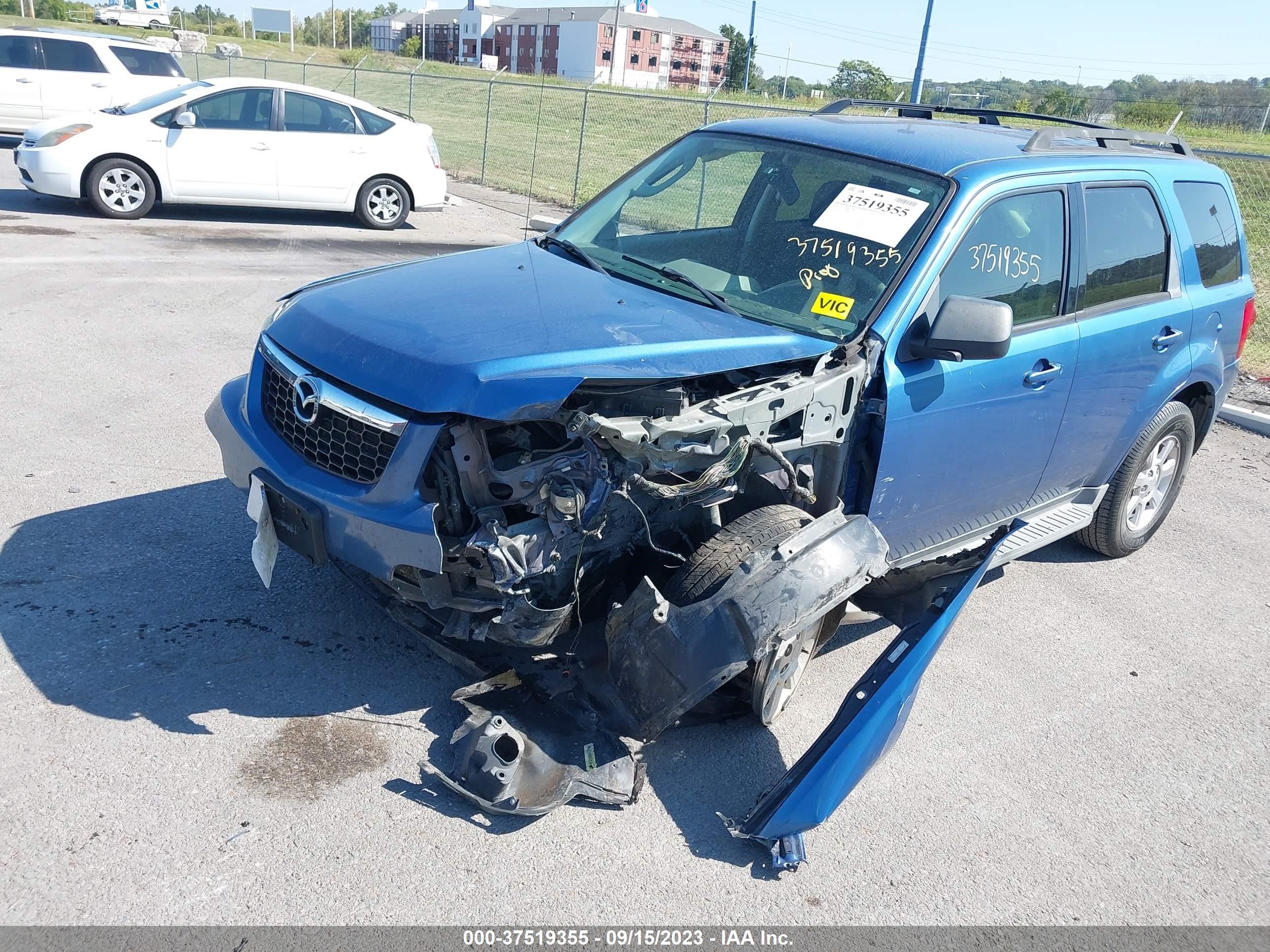 Photo 5 VIN: 4F2CZ02739KM00214 - MAZDA TRIBUTE 