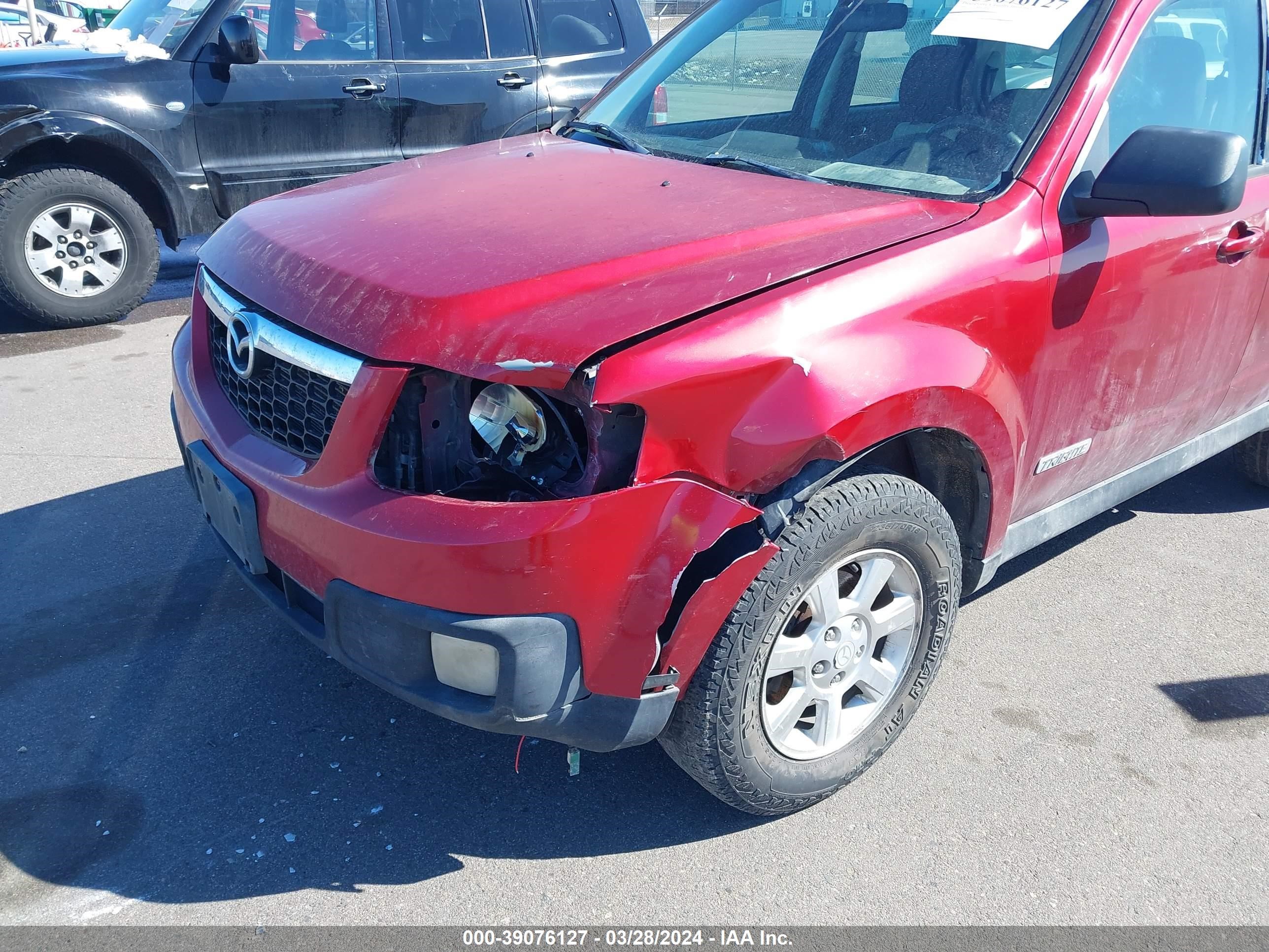 Photo 5 VIN: 4F2CZ02Z28KM05839 - MAZDA TRIBUTE 