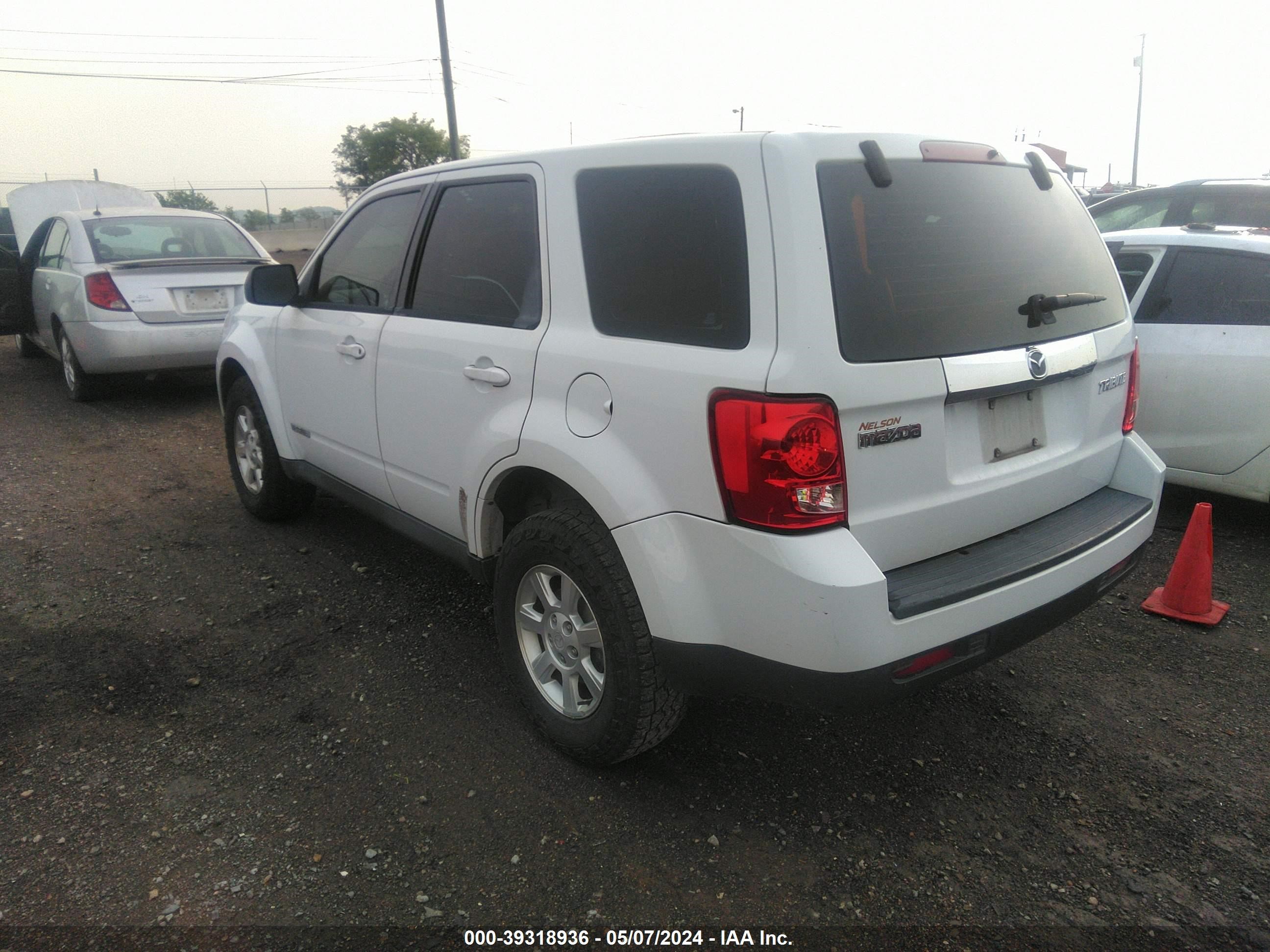 Photo 2 VIN: 4F2CZ02Z58KM23610 - MAZDA TRIBUTE 