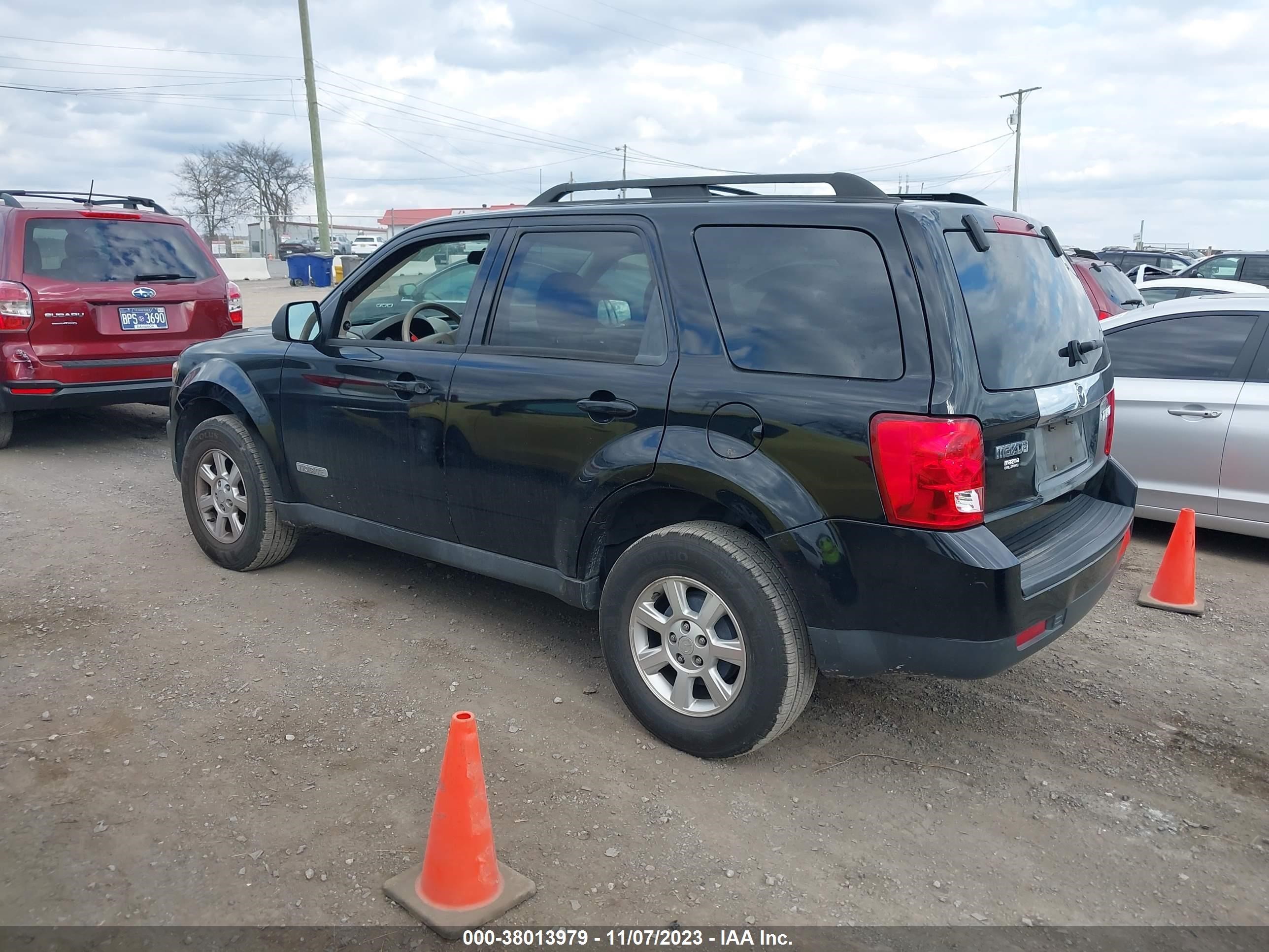 Photo 2 VIN: 4F2CZ02Z78KM28128 - MAZDA TRIBUTE 