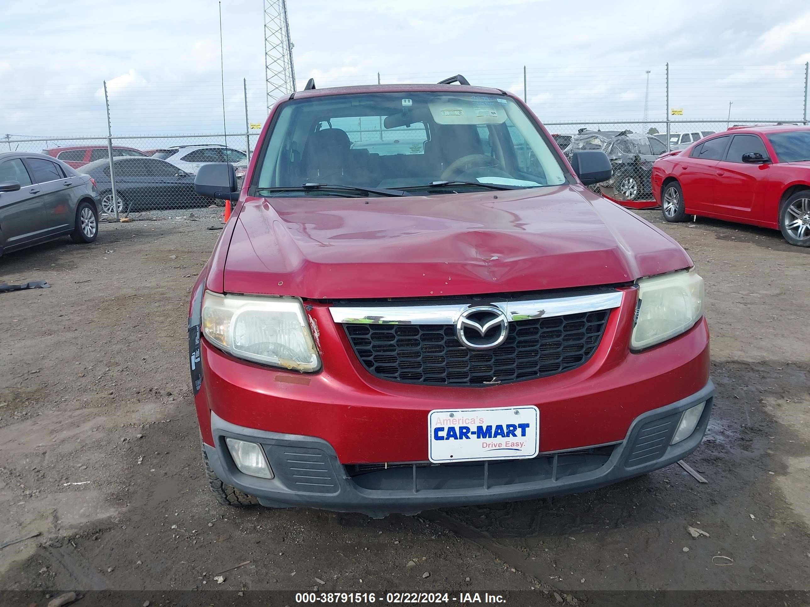 Photo 11 VIN: 4F2CZ02Z88KM30809 - MAZDA TRIBUTE 