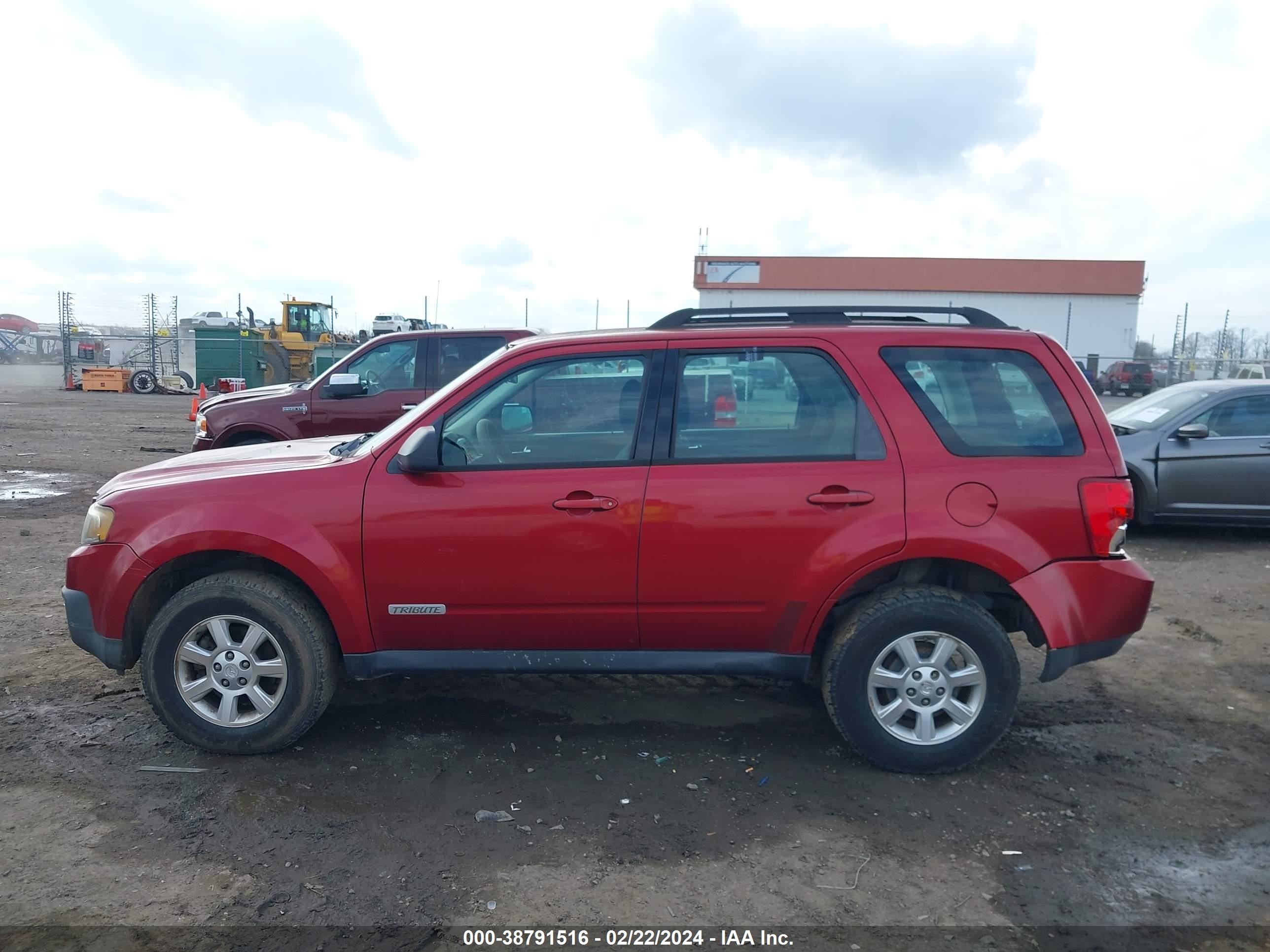 Photo 13 VIN: 4F2CZ02Z88KM30809 - MAZDA TRIBUTE 