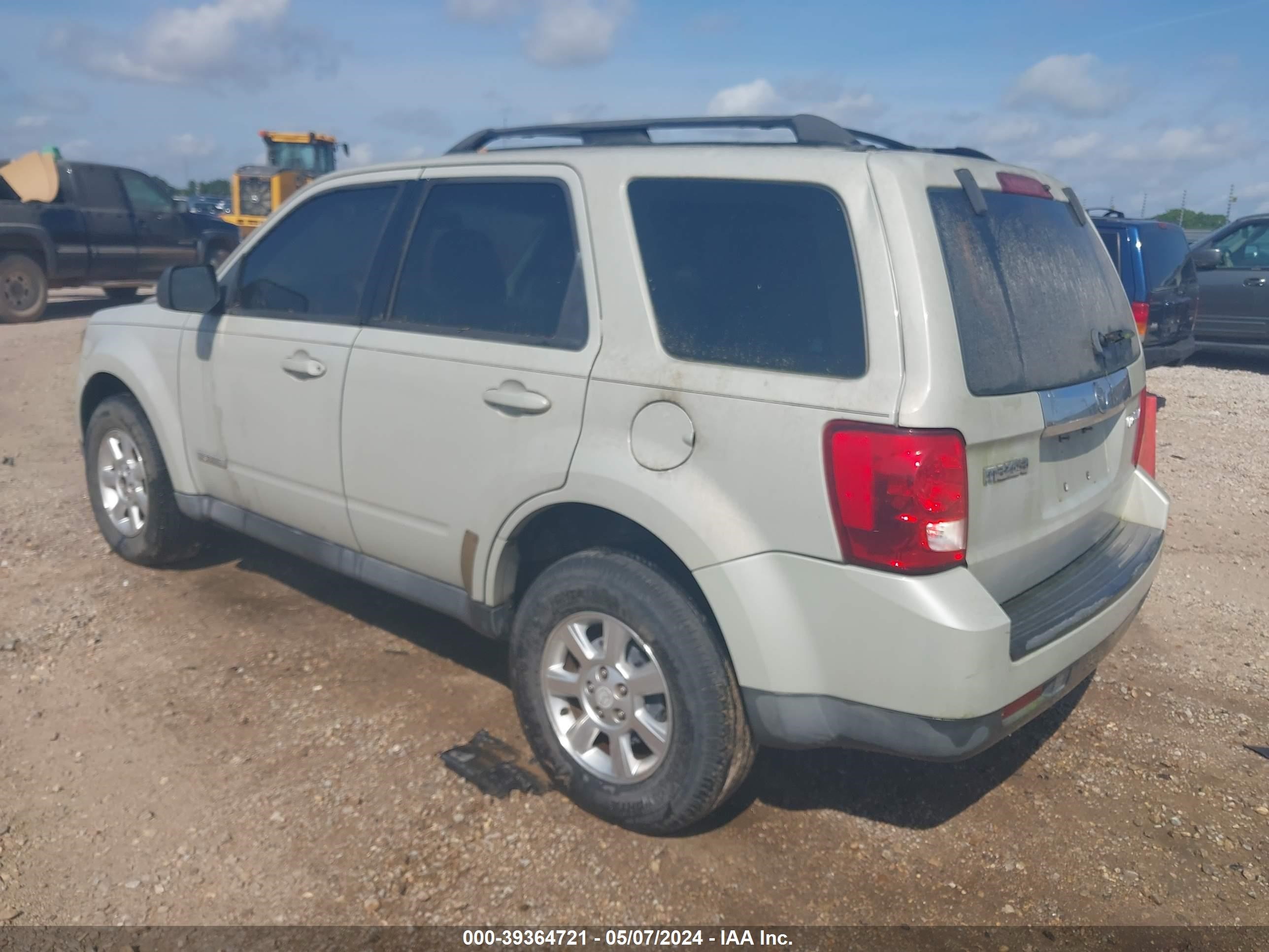 Photo 2 VIN: 4F2CZ06138KM11539 - MAZDA TRIBUTE 