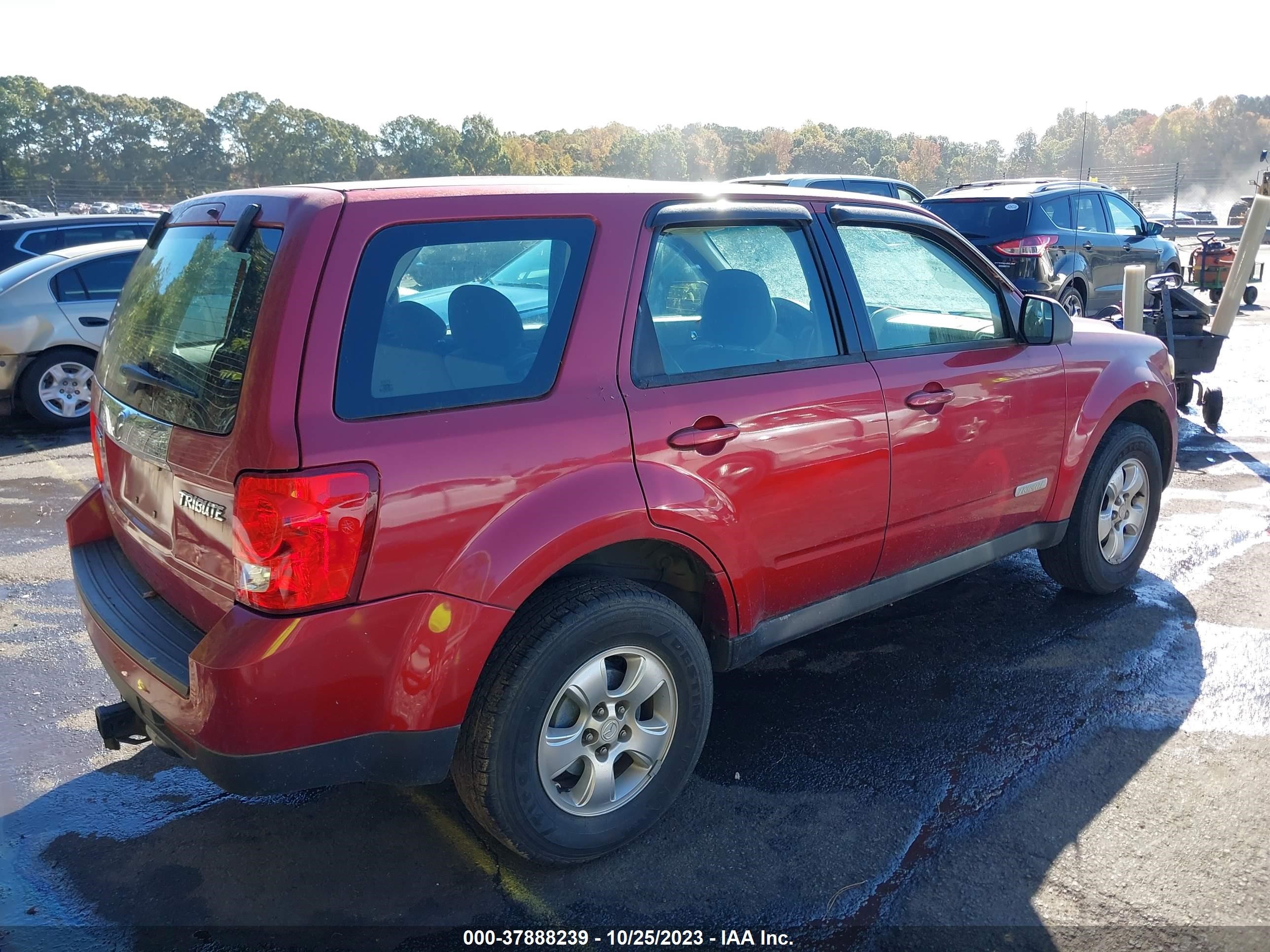 Photo 3 VIN: 4F2CZ06148KM29144 - MAZDA TRIBUTE 