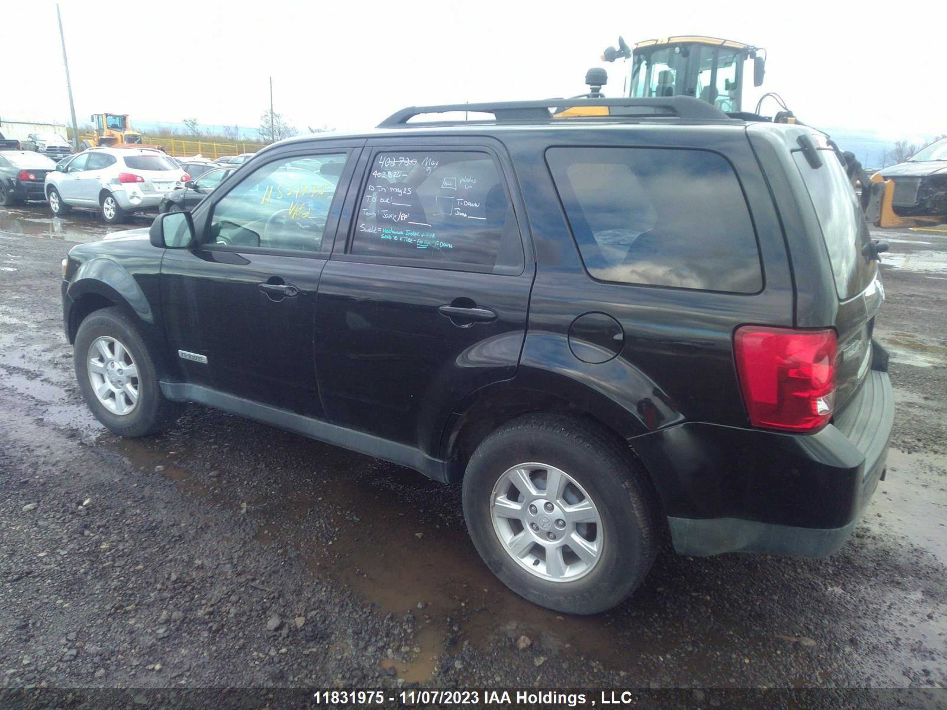 Photo 2 VIN: 4F2CZ06168KM21305 - MAZDA TRIBUTE 