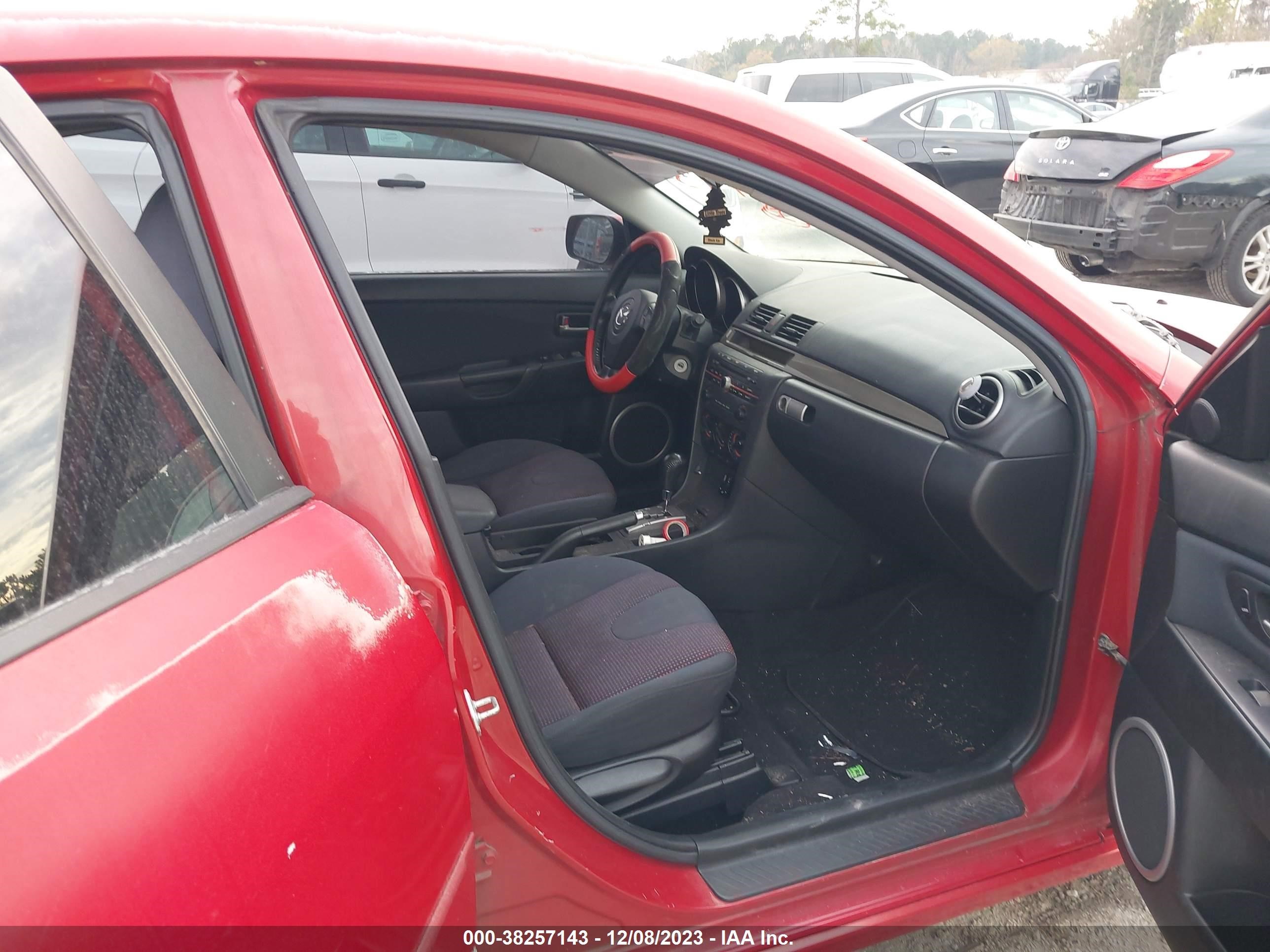 Photo 4 VIN: 4F2CZ06183KM20231 - MAZDA TRIBUTE 