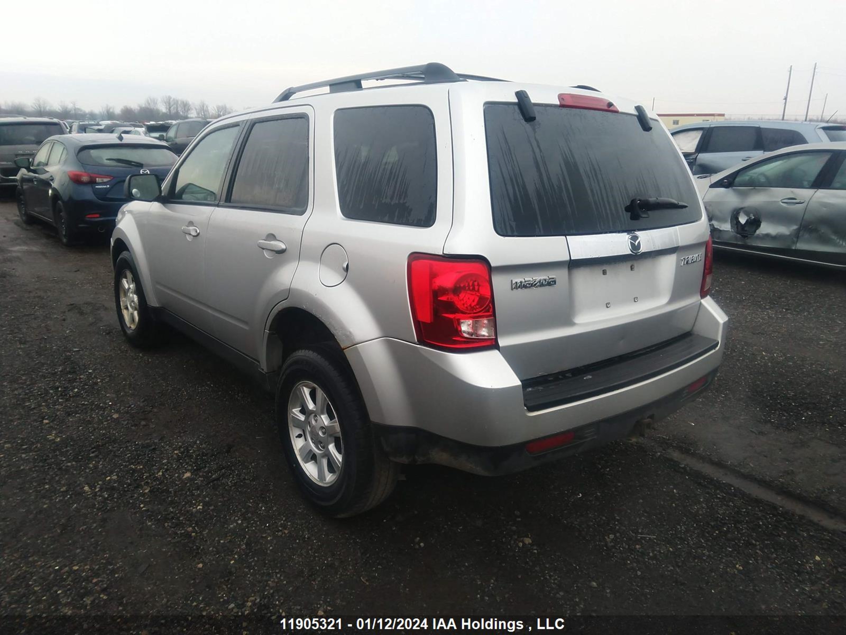 Photo 2 VIN: 4F2CZ06G19KM02764 - MAZDA TRIBUTE 