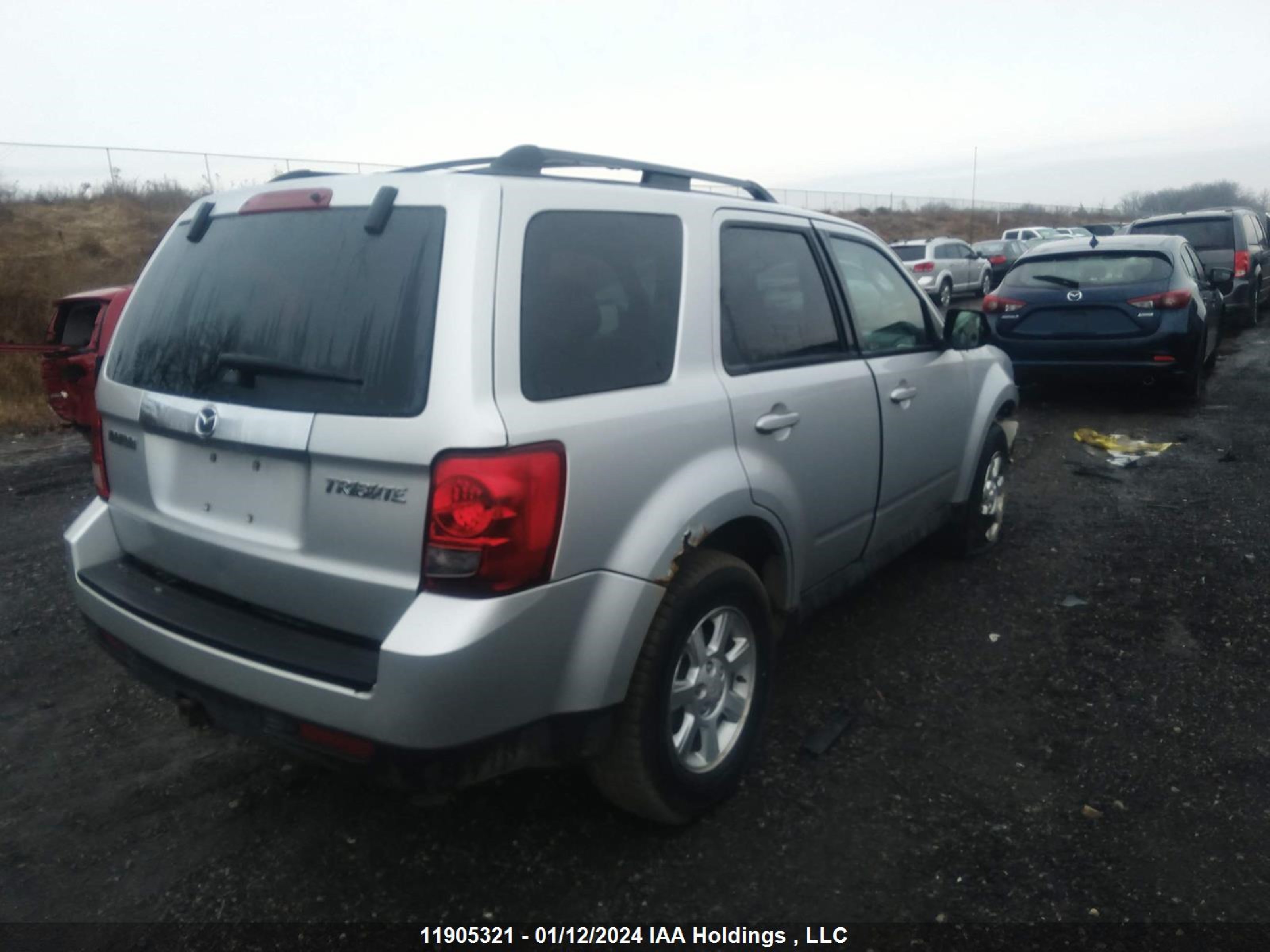 Photo 3 VIN: 4F2CZ06G19KM02764 - MAZDA TRIBUTE 