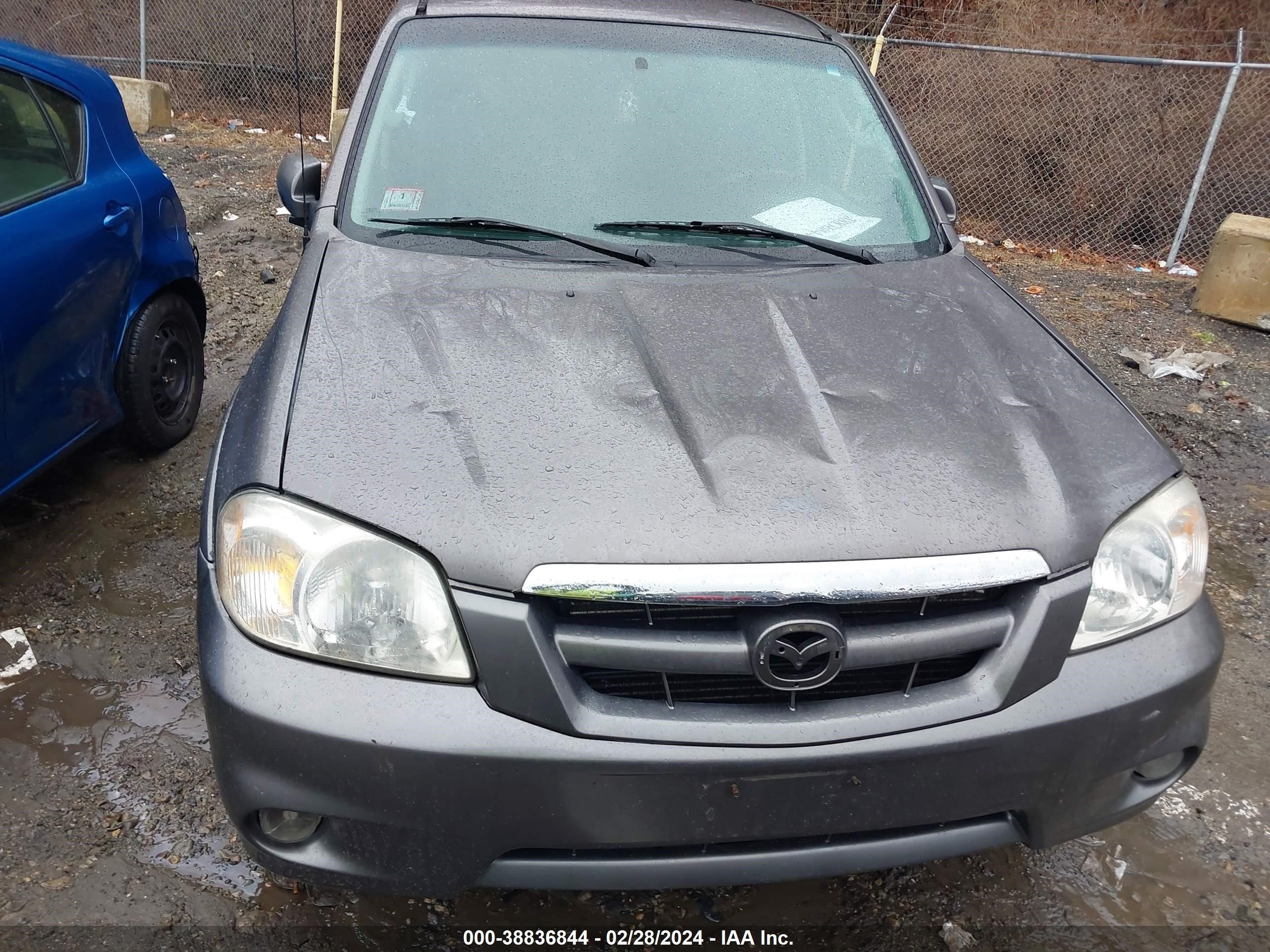 Photo 5 VIN: 4F2CZ94106KM09560 - MAZDA TRIBUTE 