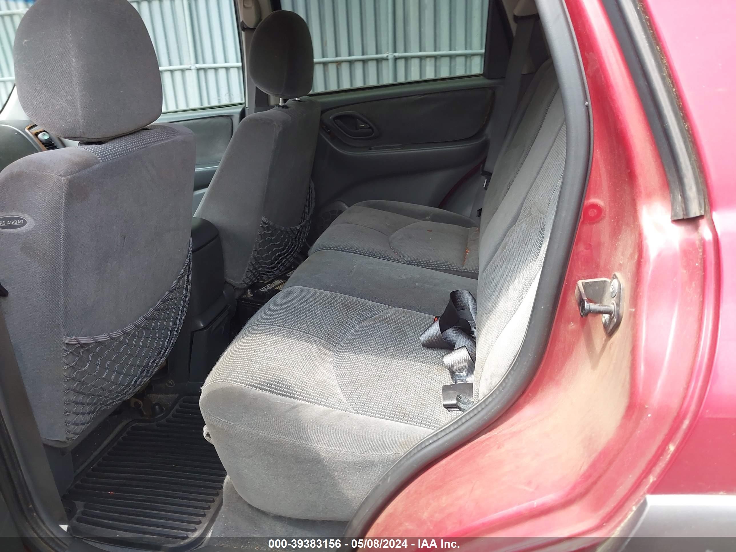 Photo 7 VIN: 4F2CZ94114KM27224 - MAZDA TRIBUTE 