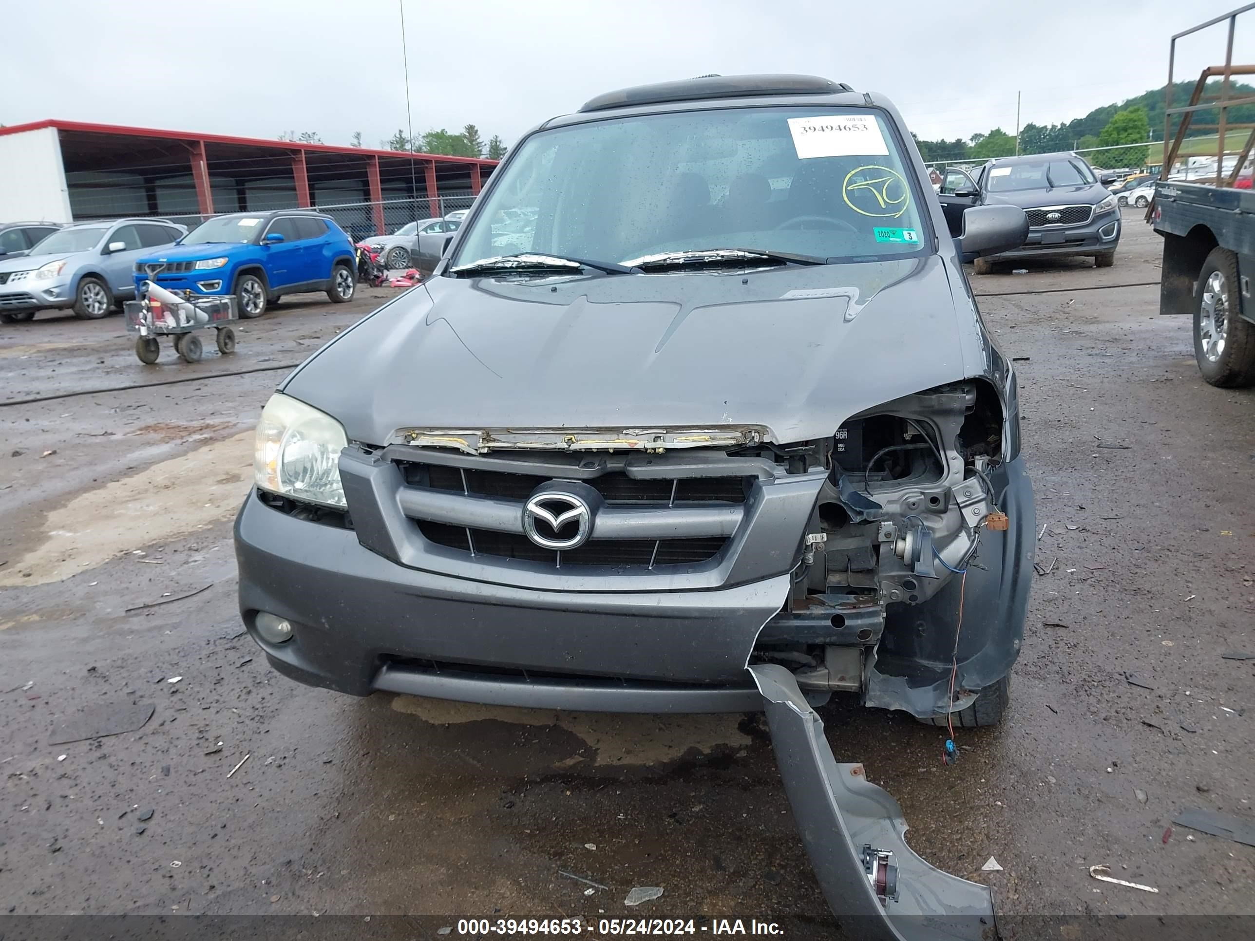 Photo 11 VIN: 4F2CZ94116KM01676 - MAZDA TRIBUTE 