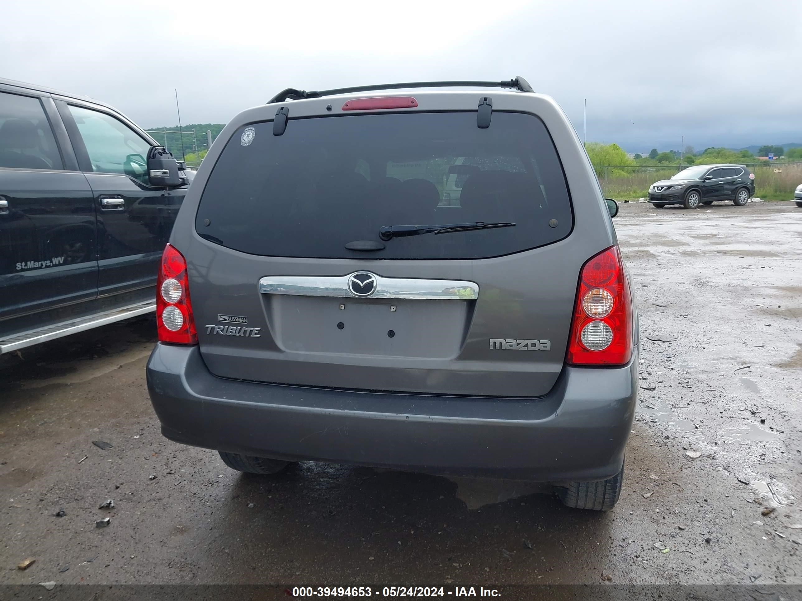 Photo 15 VIN: 4F2CZ94116KM01676 - MAZDA TRIBUTE 